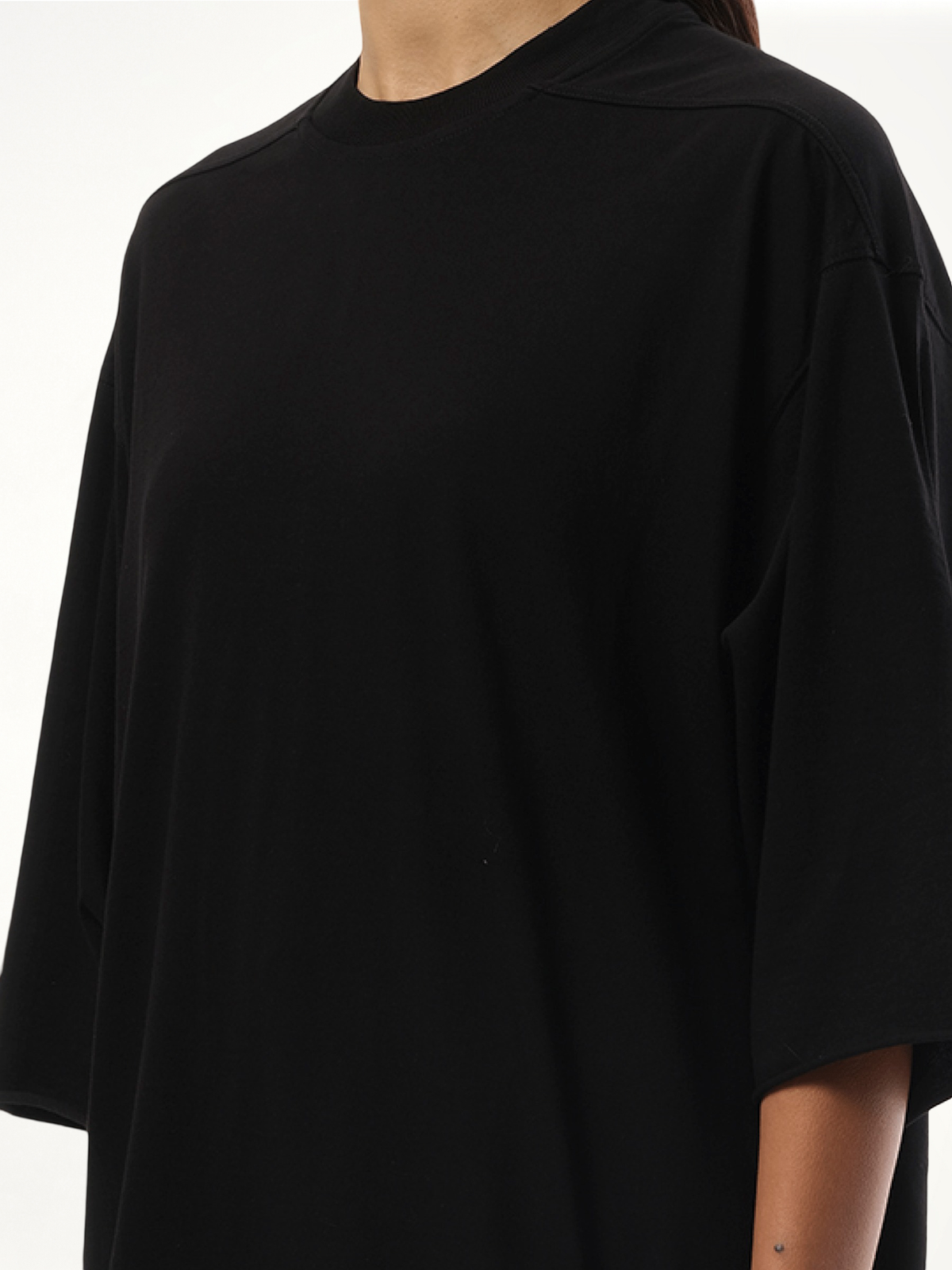 Jumbo SS T in Black