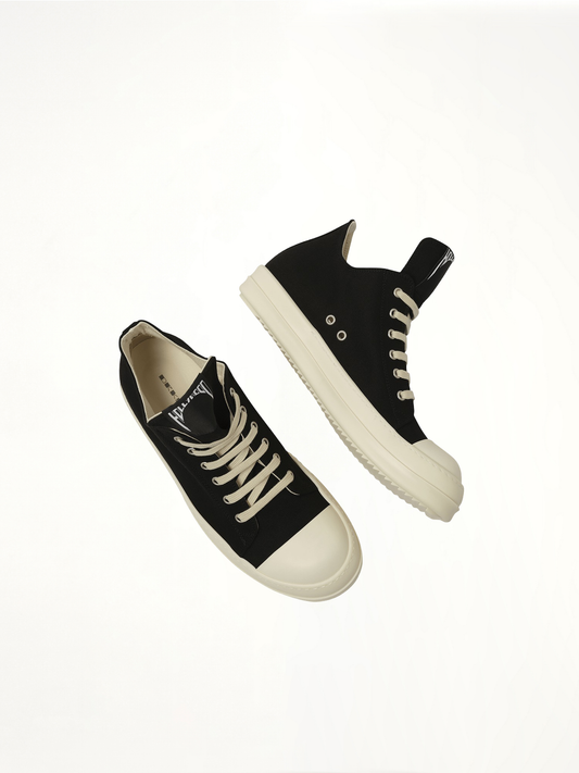 Hollywood Low Sneaks in Black/Milk