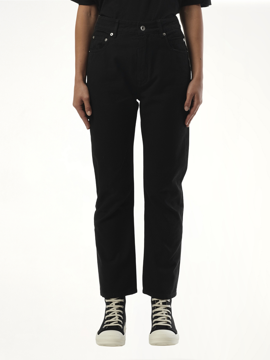 VDD Jeans in Black