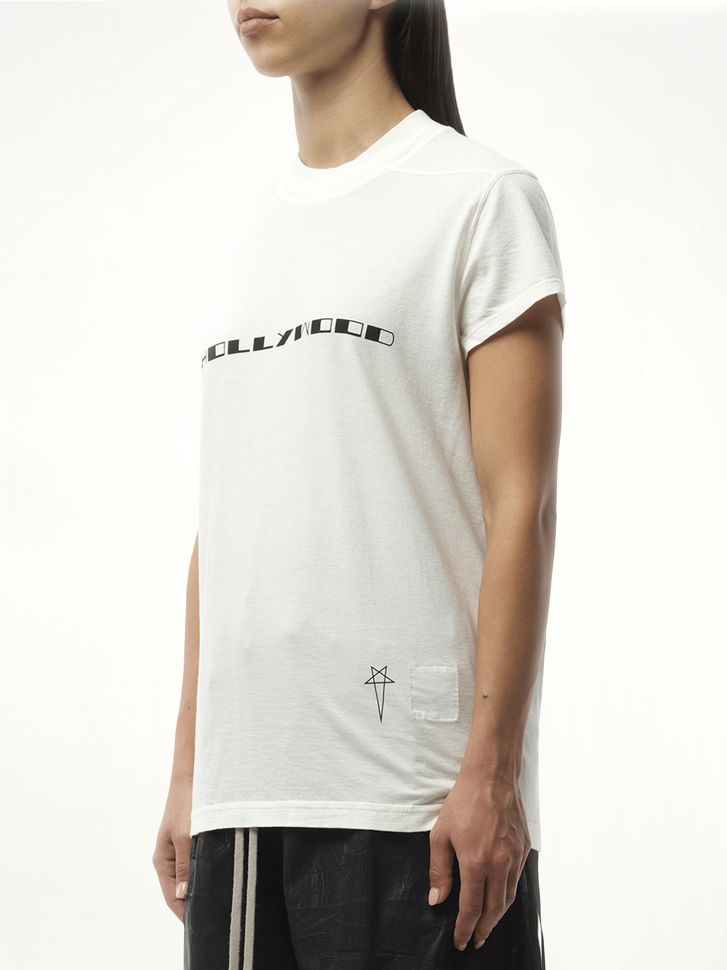 Hollywood Small Level T in Milk/Black