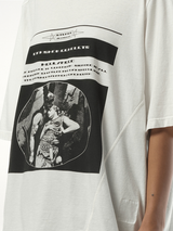ミルク/ブラックのオペラプリントセイウチTシャツ