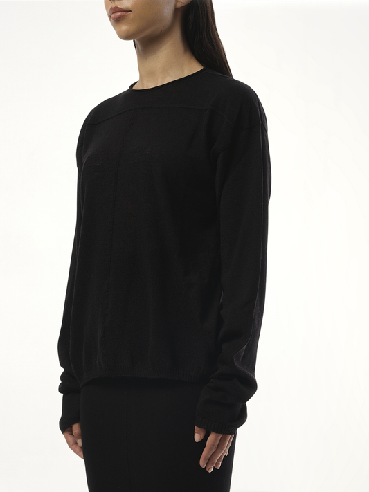 Knit Pullover in Black