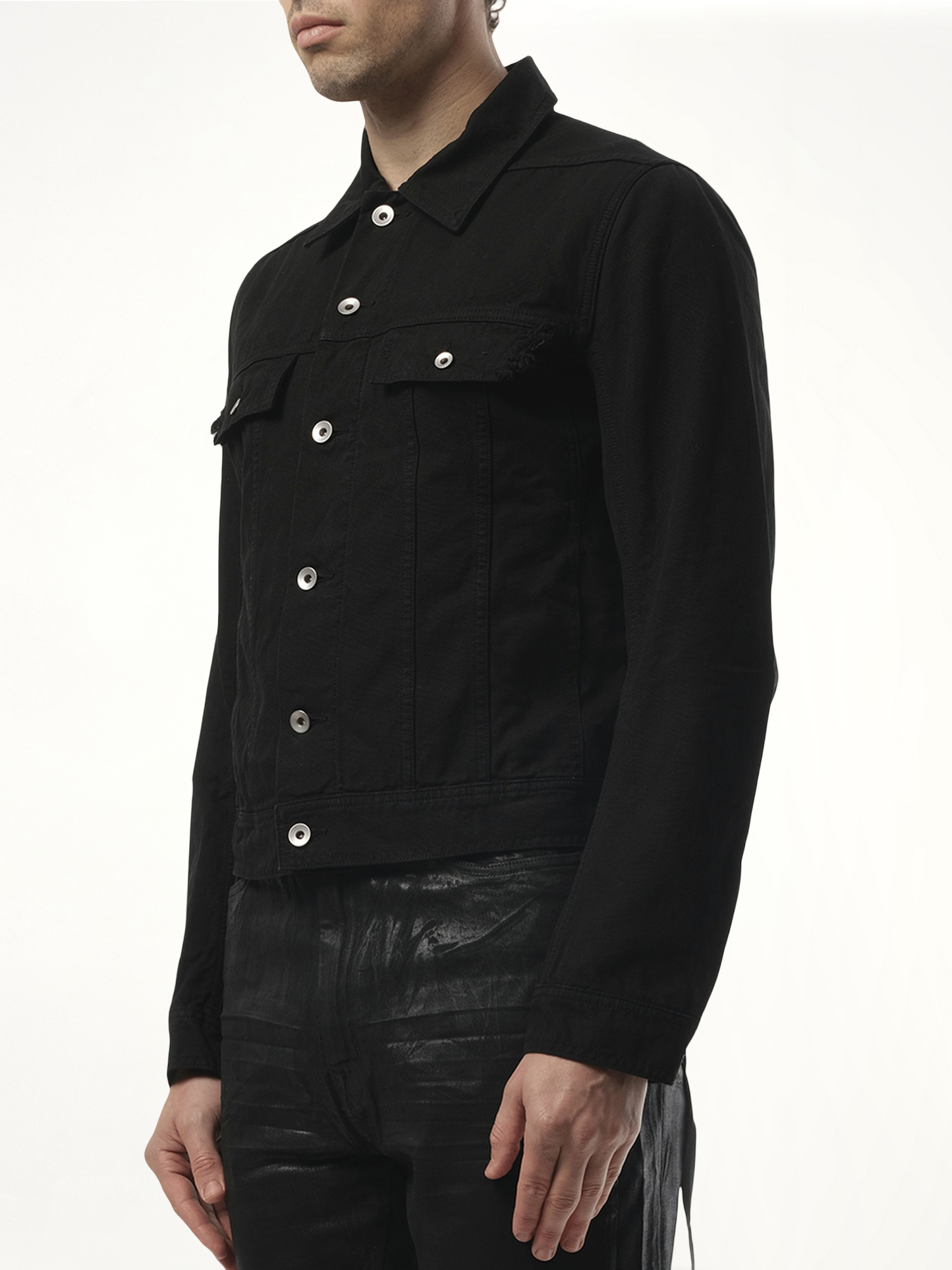 Trucker Jacket in Black