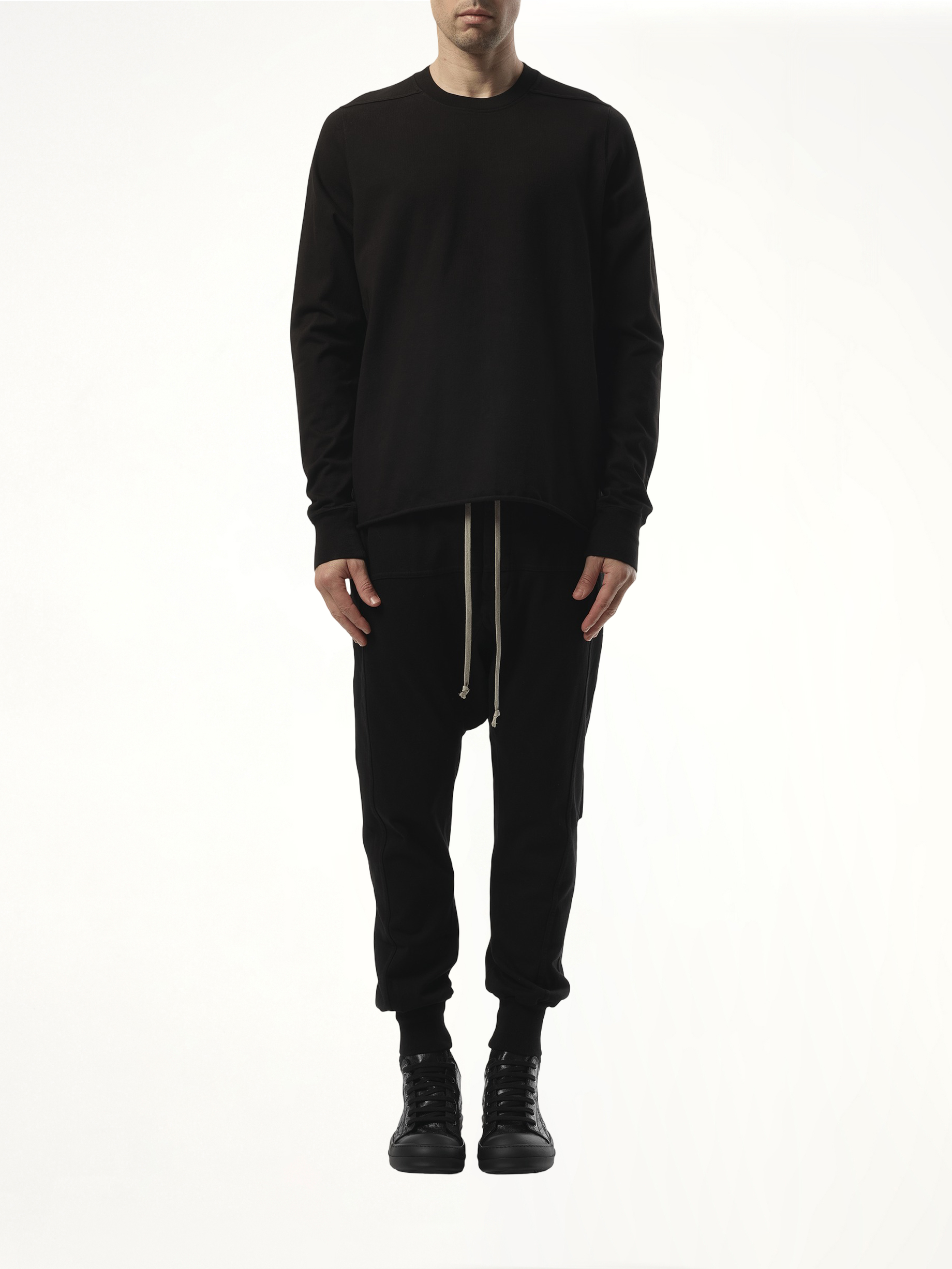 Crewneck Sweatshirt in Black