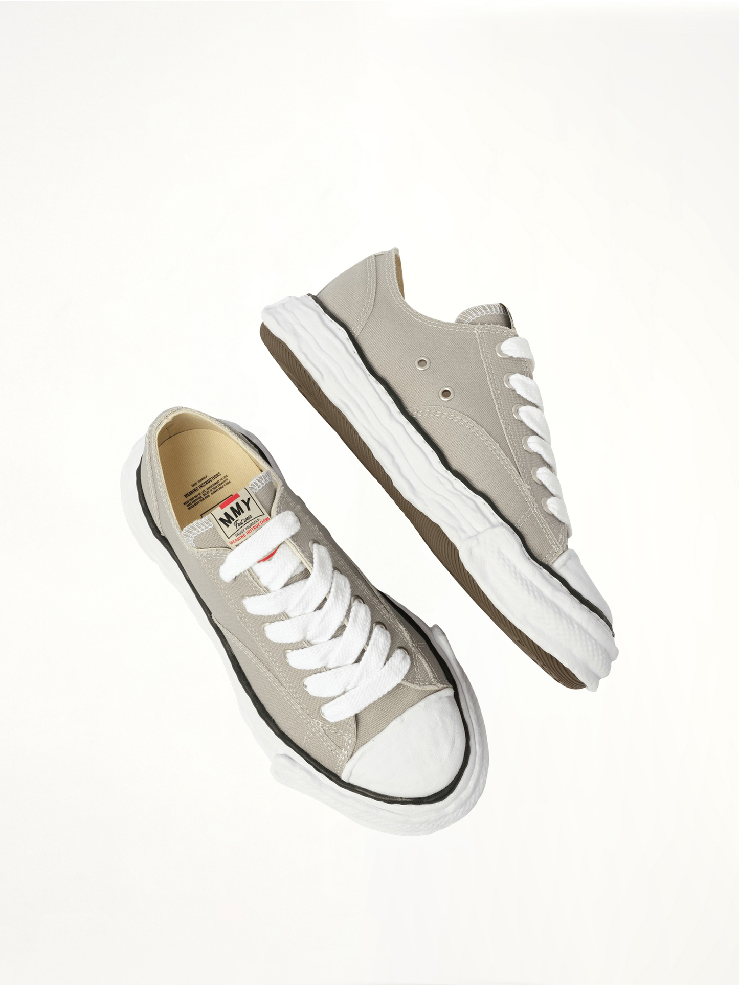 Peterson 23 OG Sneaker in Gray