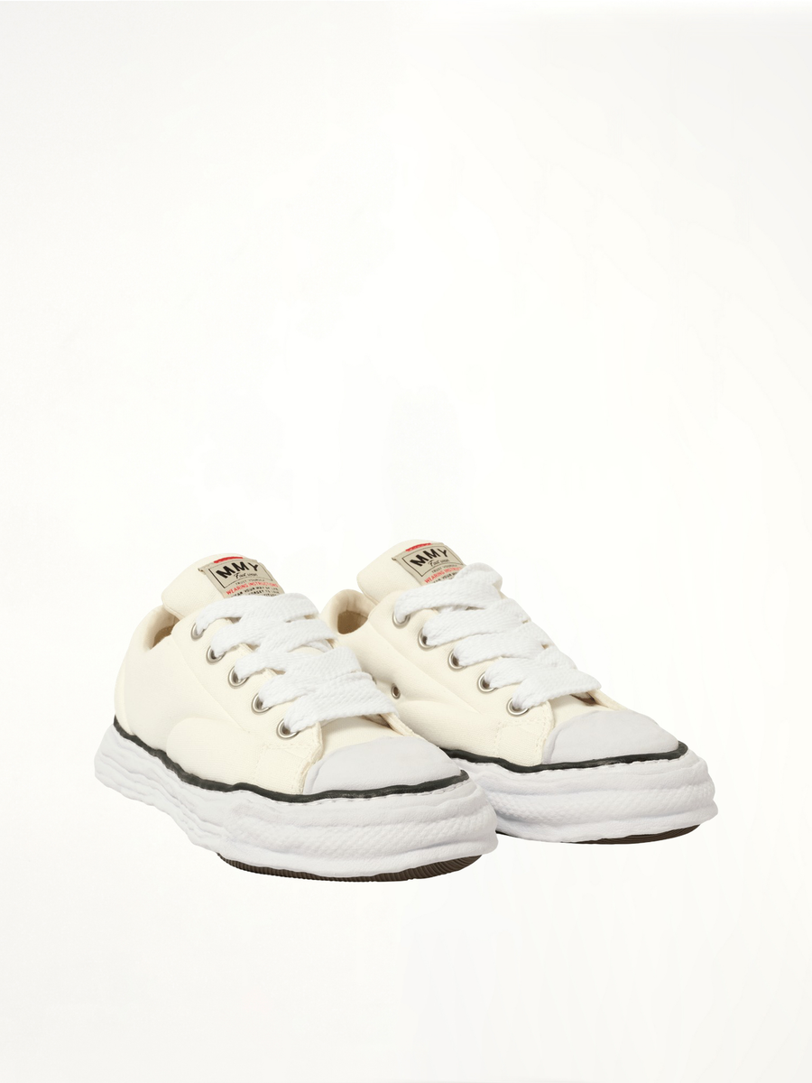 Peterson 23 OG Padded Sneaker in White Front View | MAISON MIHARA YASUHIRO