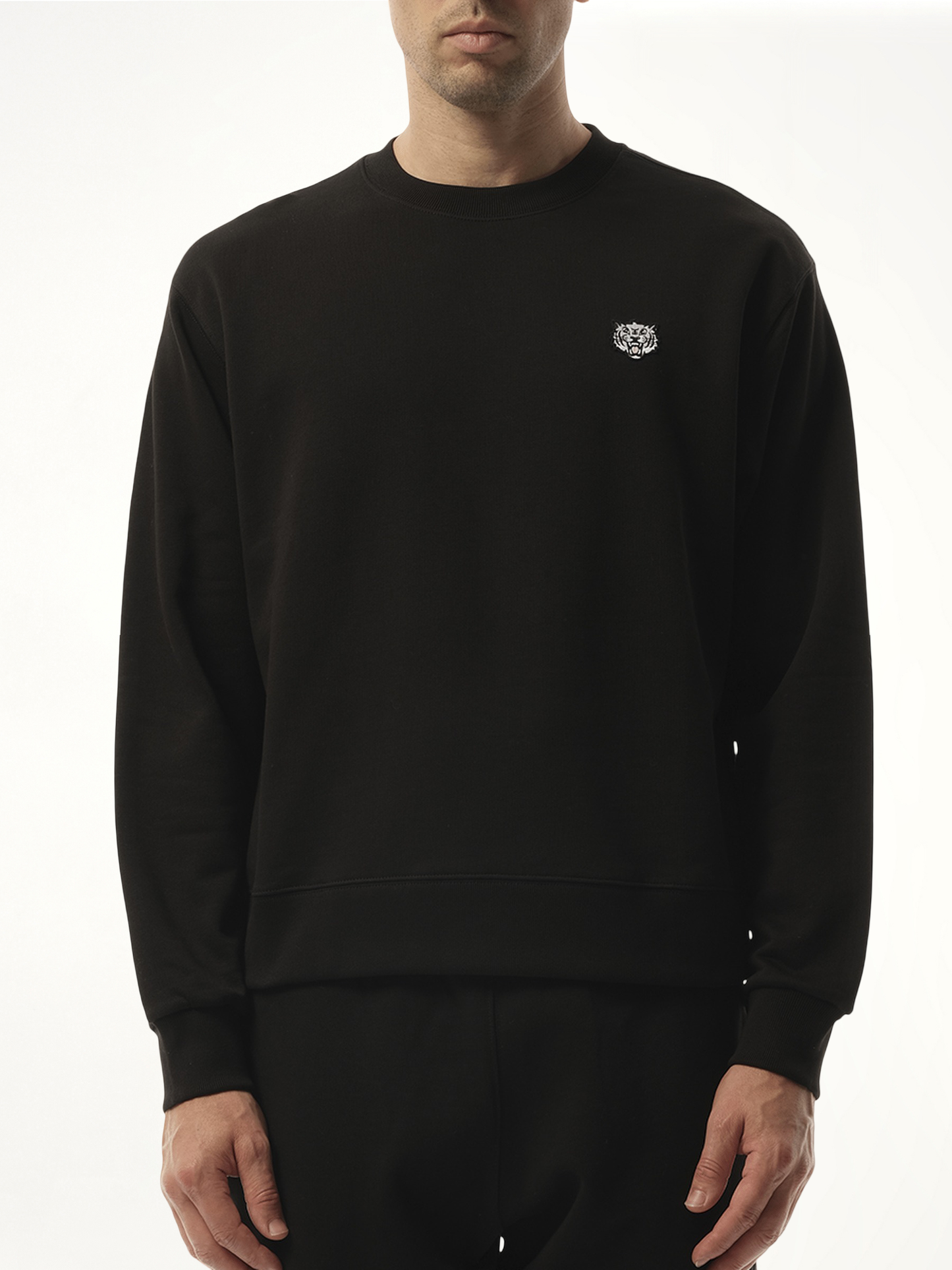 Kenzo Happy Tiger Embroidered Classic Sweatshirt in Black