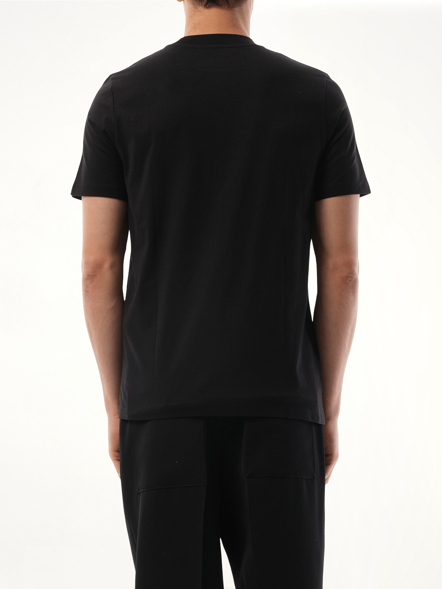 Basic T-Shirt in Black