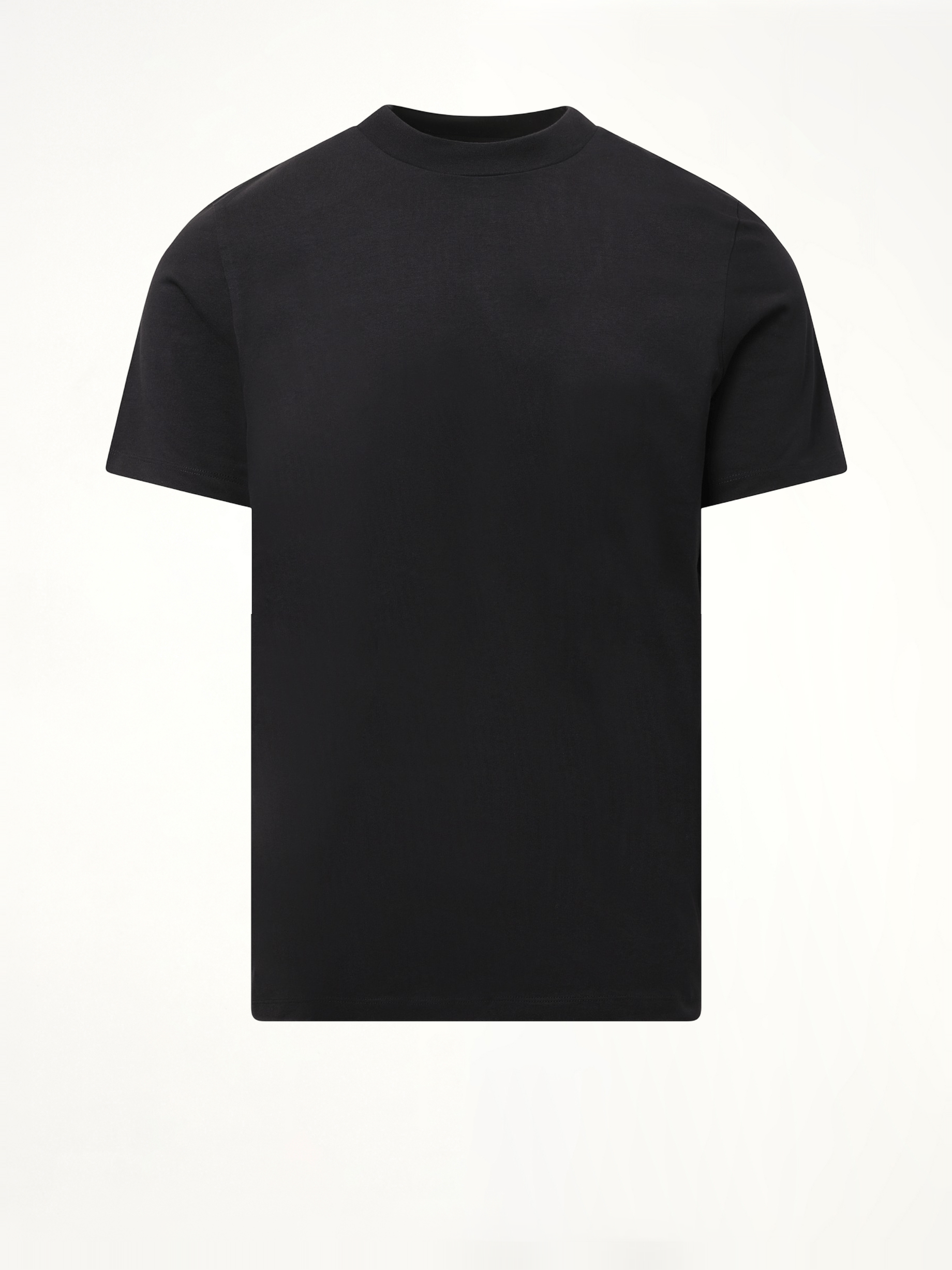 Basic T-Shirt in Black