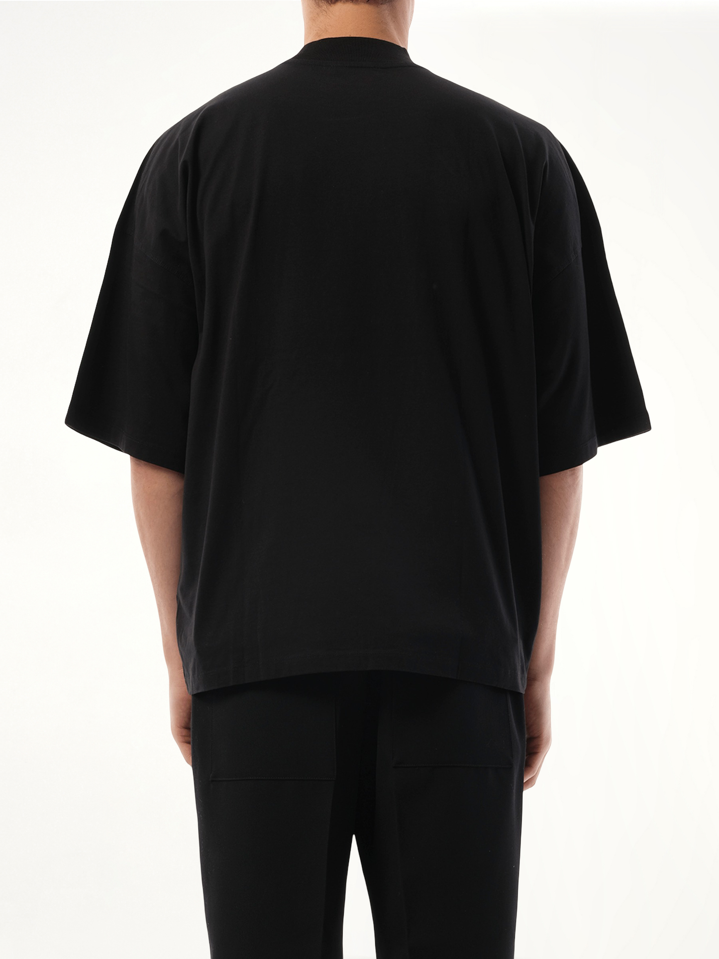 Mock Neck T-Shirt in Black