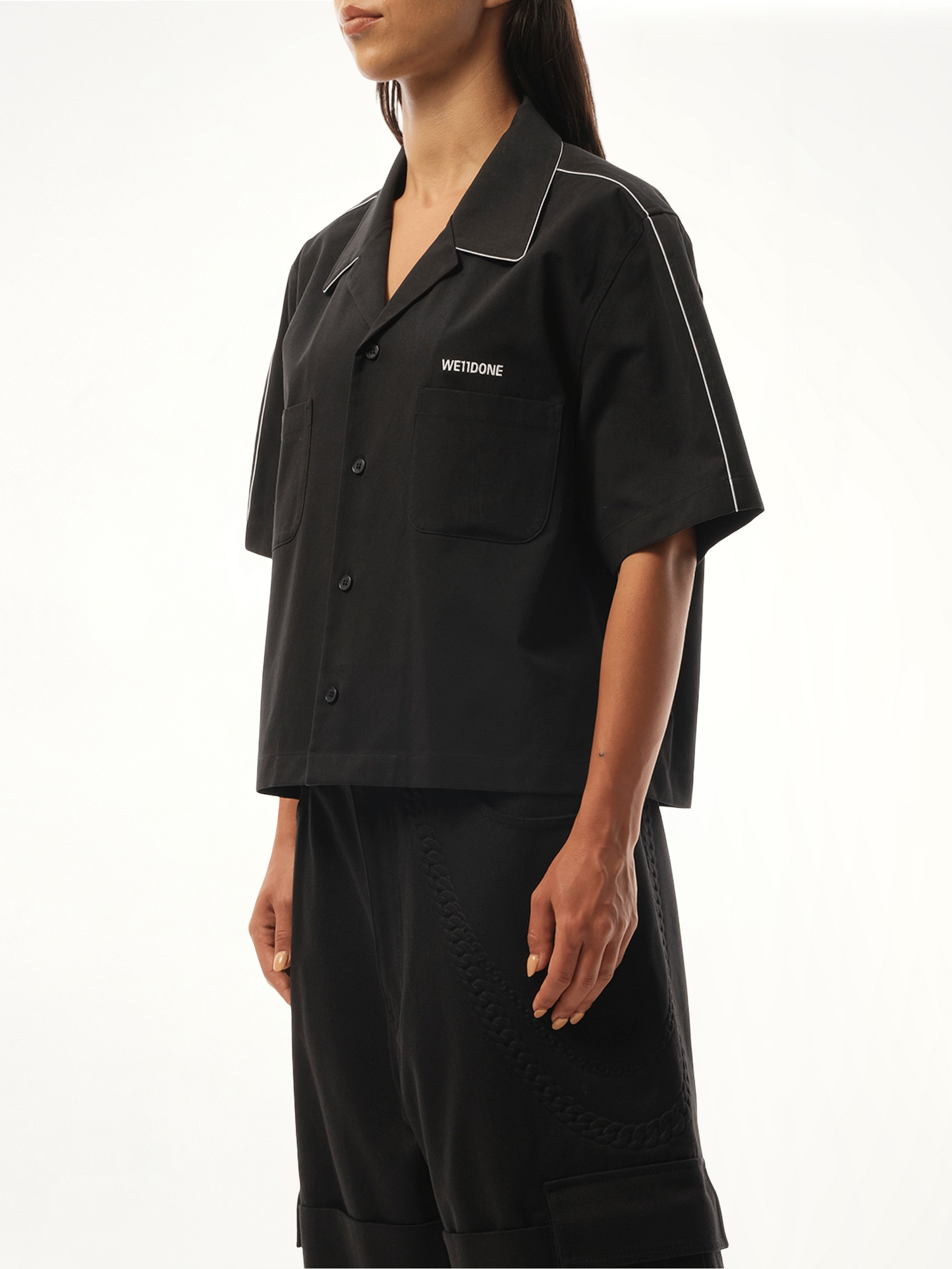 Short-Sleeved Convertible Shirt in Black