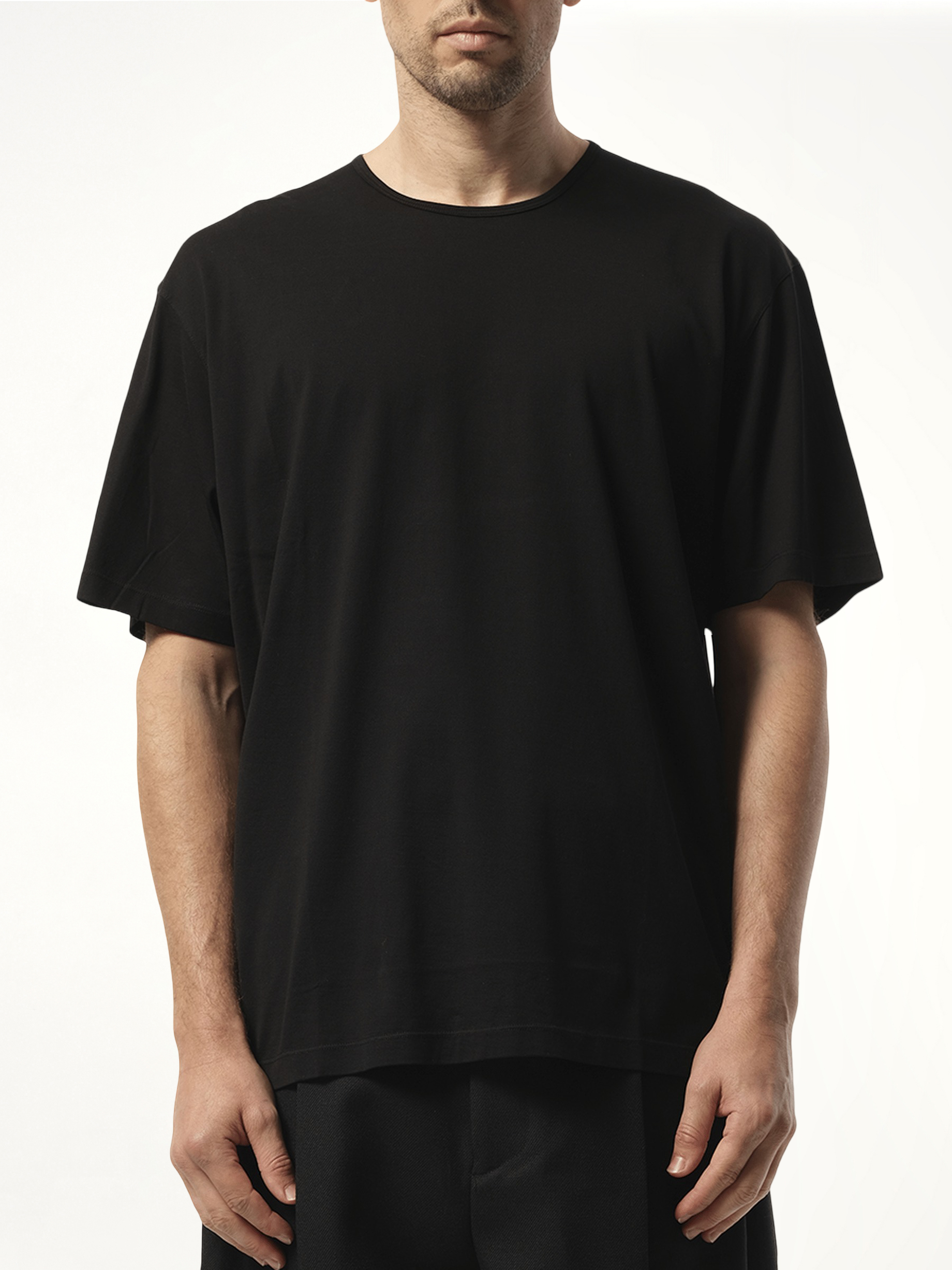 Relaxed T-Shirt in Black