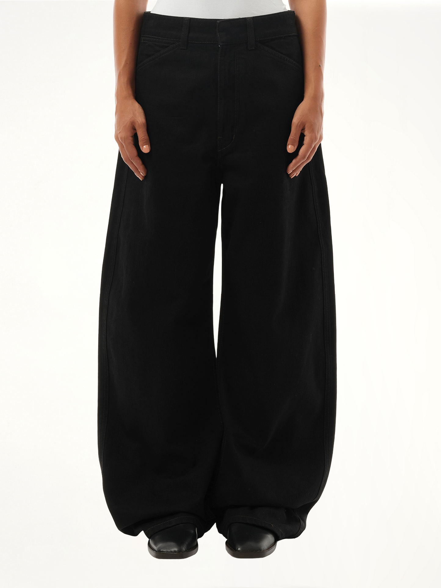 High Waisted Curved Denim Pants in Black