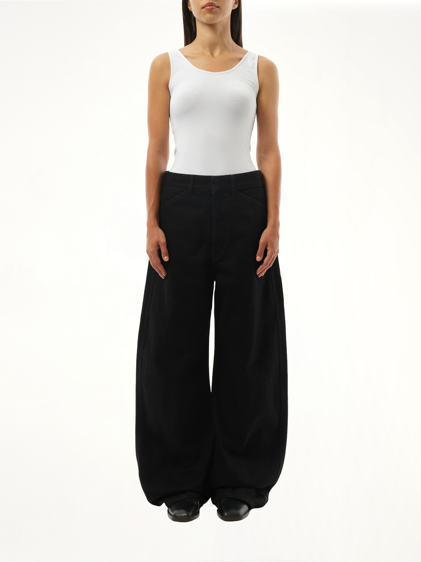 High Waisted Curved Denim Pants in Black