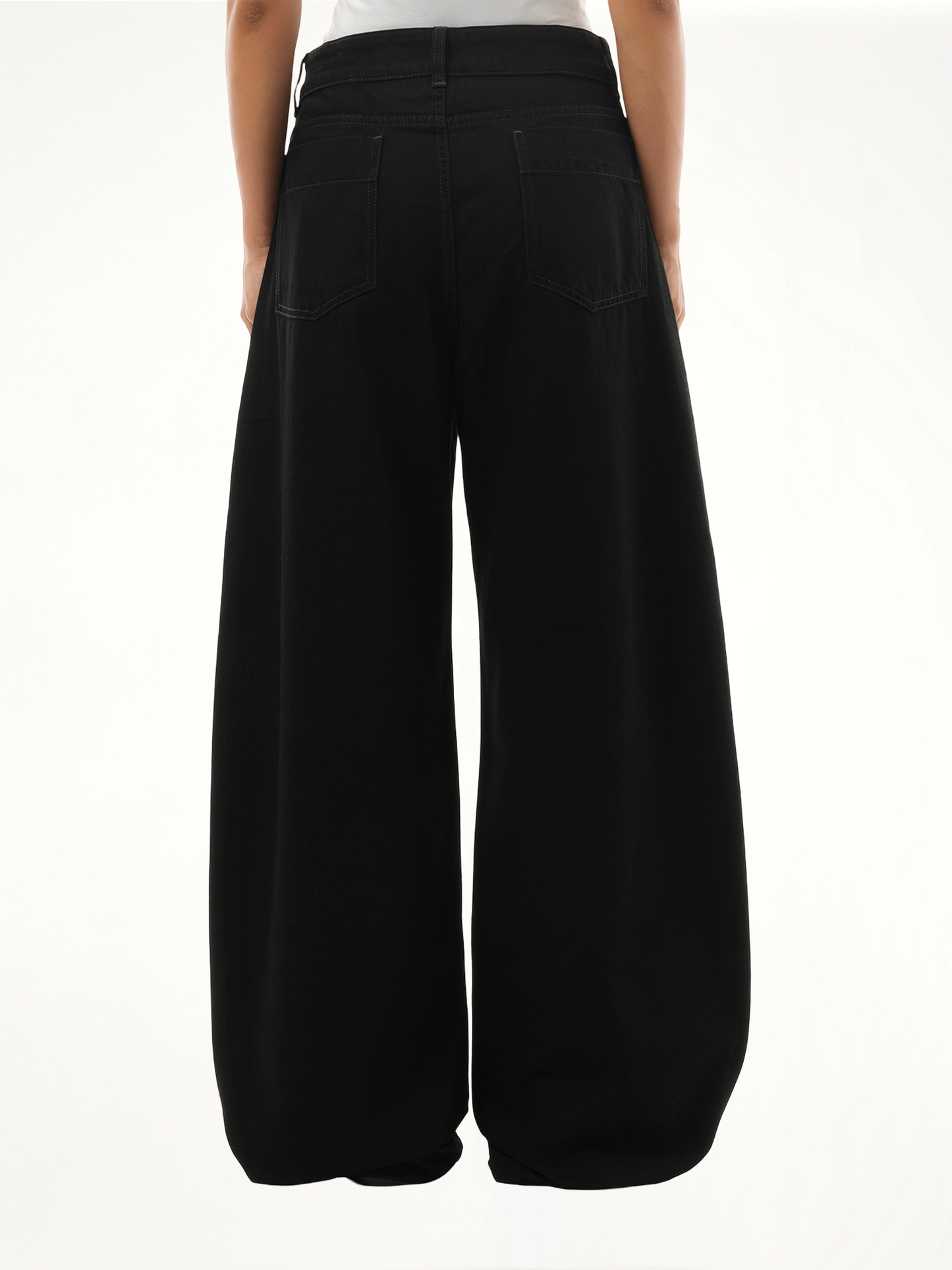 High Waisted Curved Denim Pants in Black