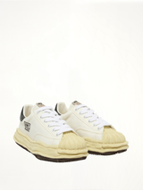 Blakey OG Vintage Leather Low Sneaker in White Front View | MAISON MIHARA YASUHIRO