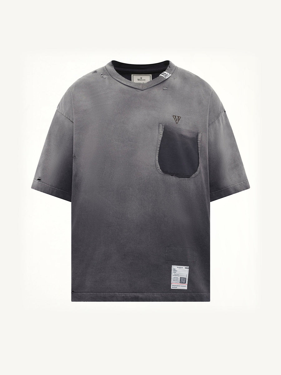 Sun Faded V Neck T-Shirt in Black