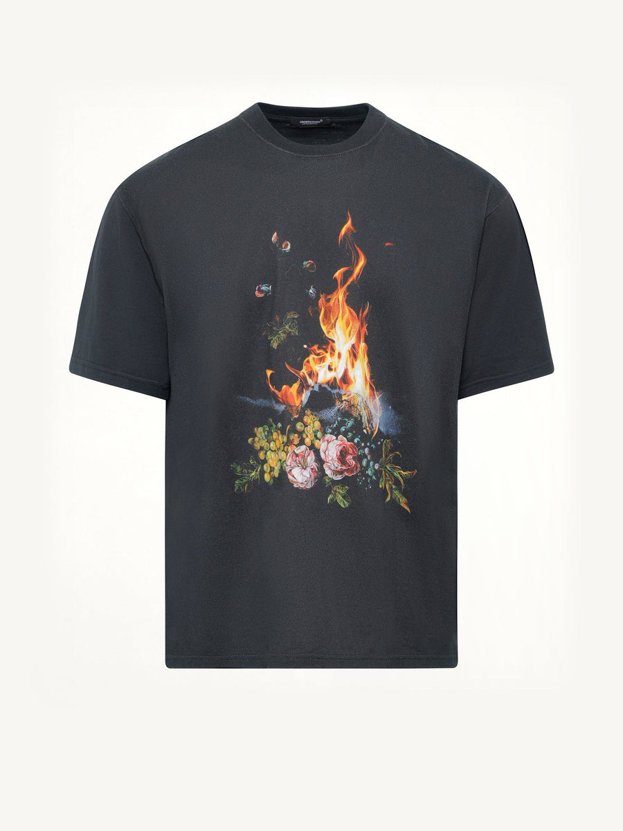 Emma Bennet Graphic T-Shirt in Black