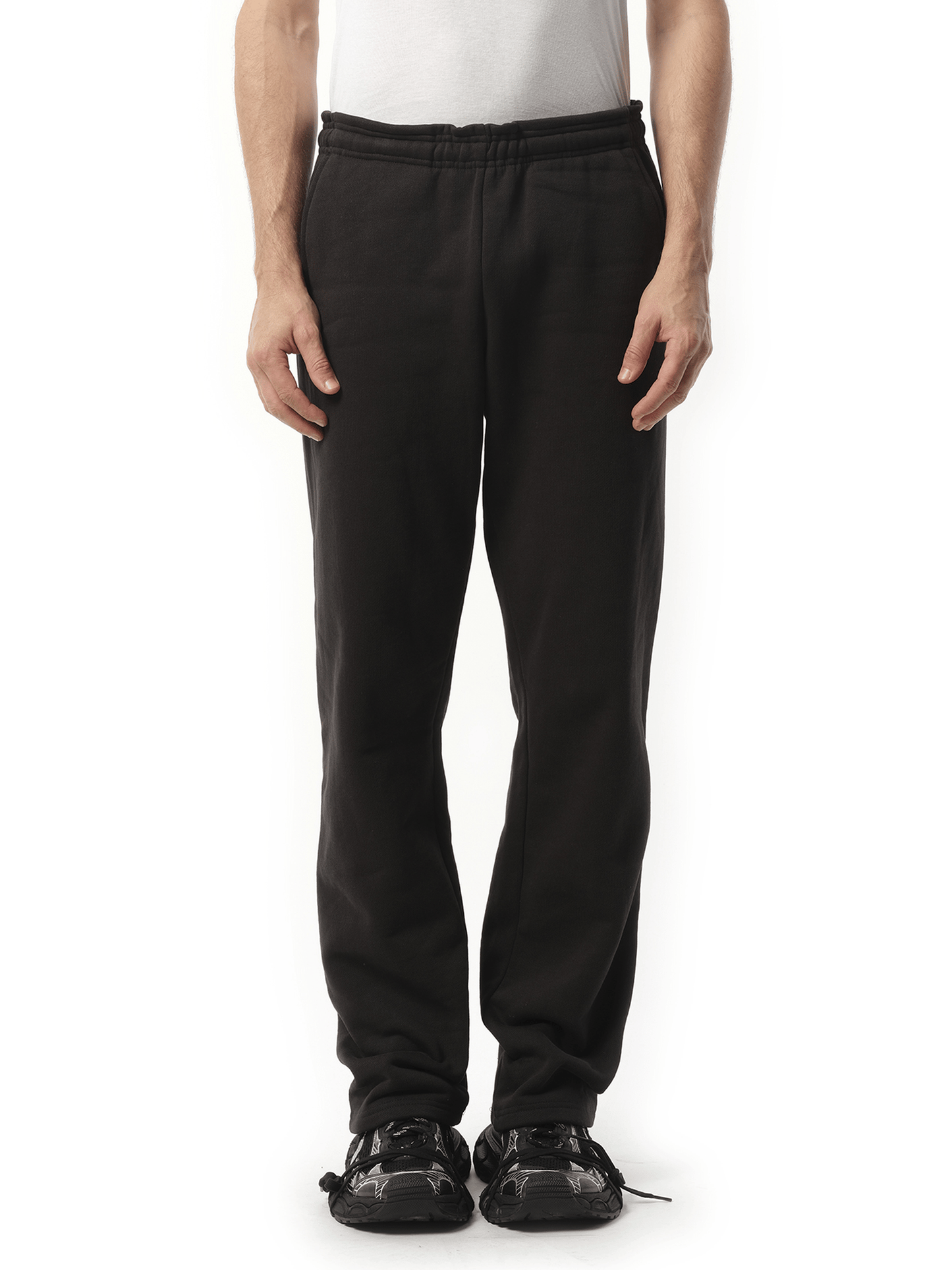 Entire Studios Straight-Leg Sweatpants in Soot