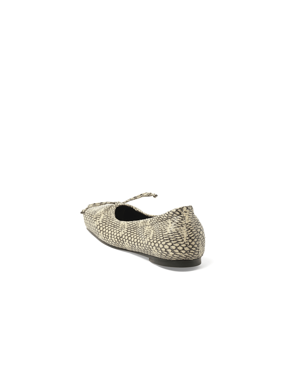Les Ballerines Ballet in Beige Back View | JACQUEMUS