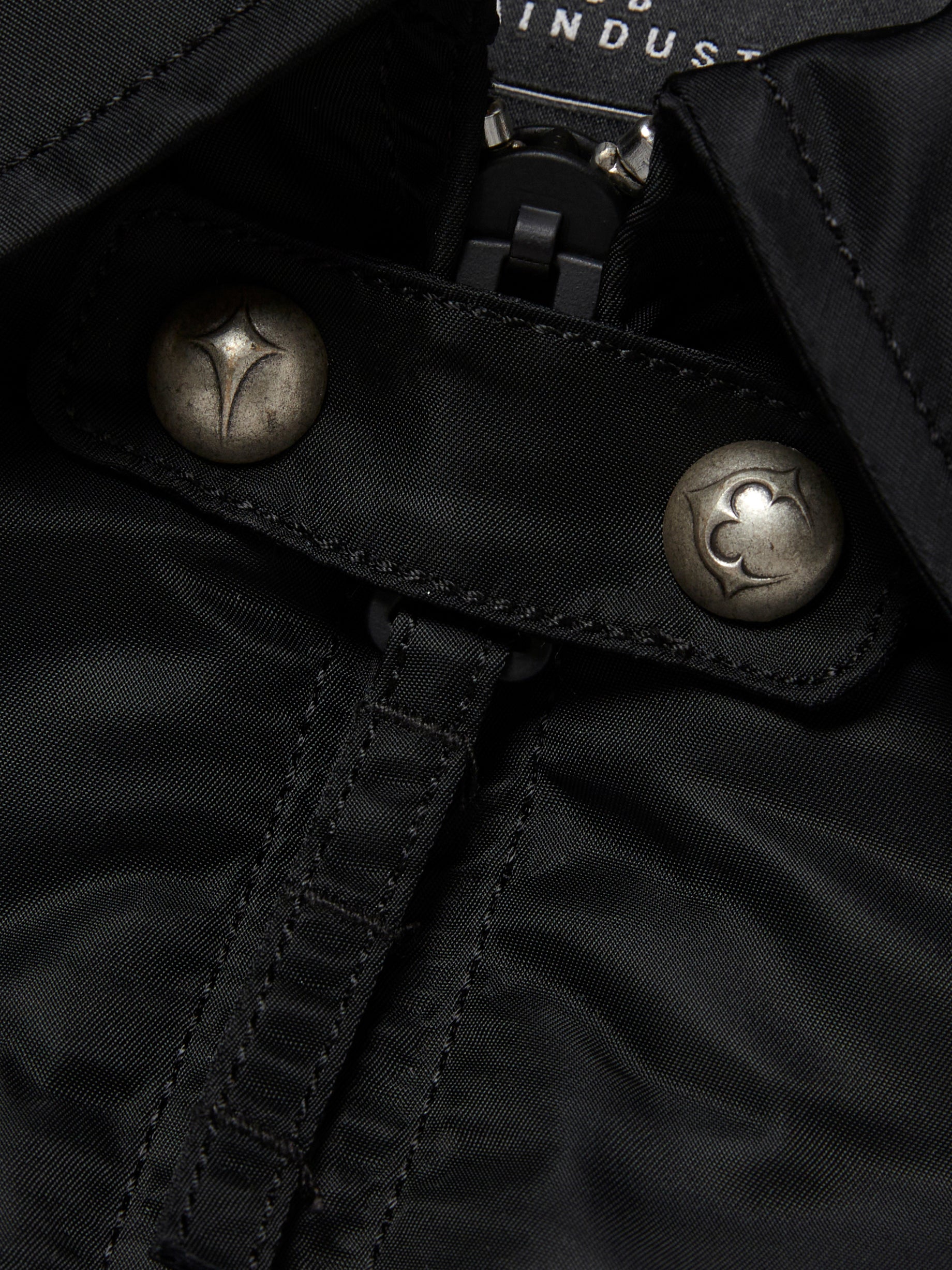 TC x Alpha Industries 봄버 재킷 (리벳 버전) 블랙