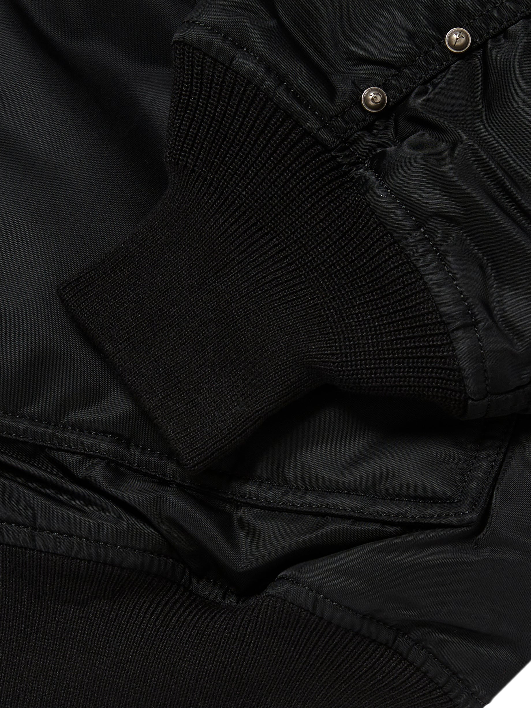 TC x Alpha Industries 봄버 재킷 (리벳 버전) 블랙
