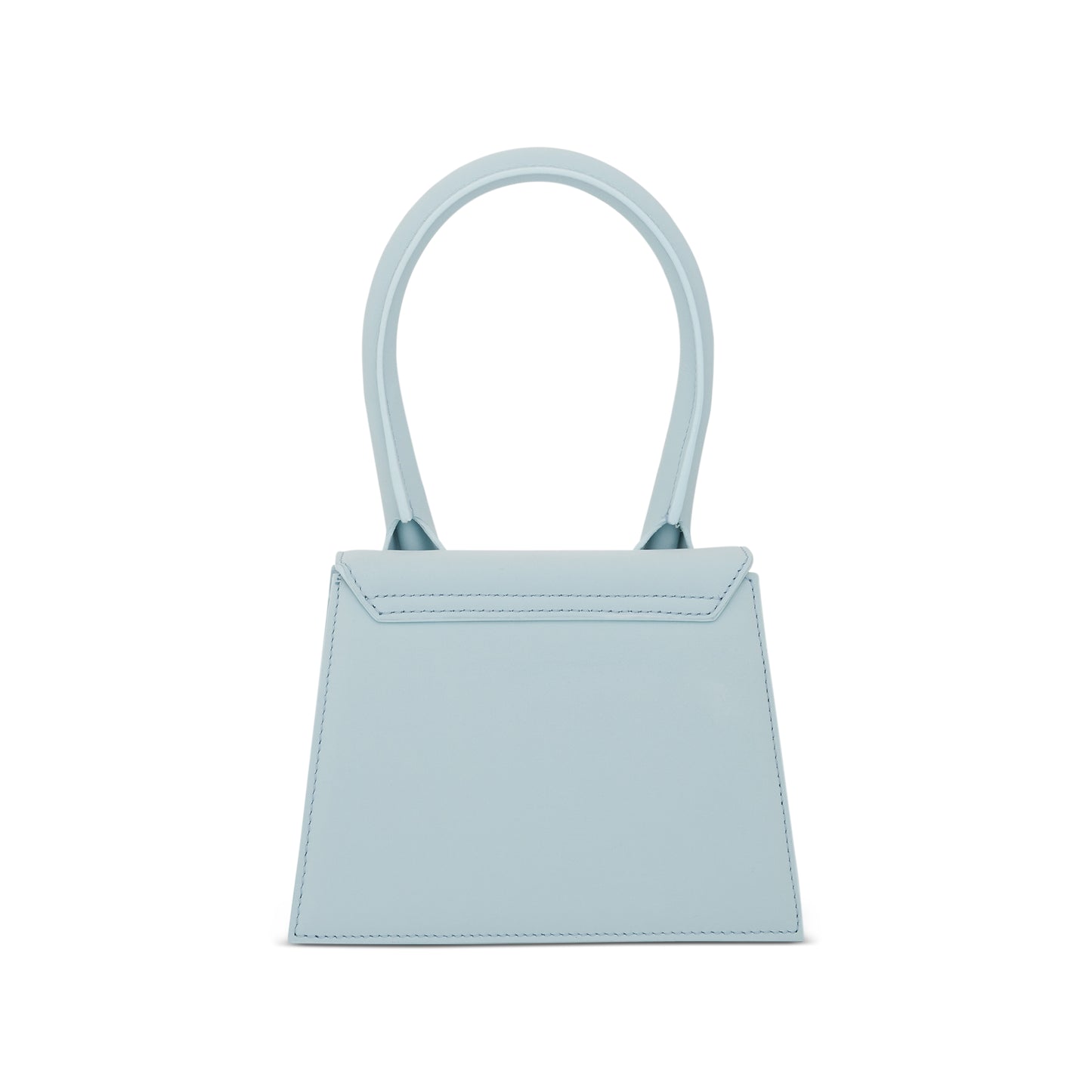 Le Chiquito Moyen Leather Bag in Pale Blue