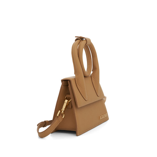 Le Chiquito Noeud Grained Leather Bag in Camel