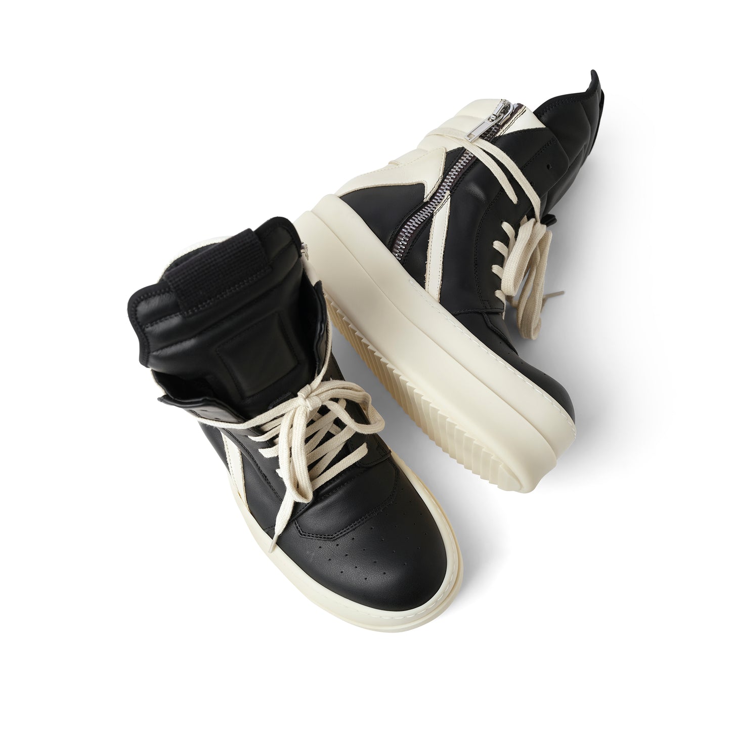 Mega Bumper Geobasket Sneaker in Black/Milk