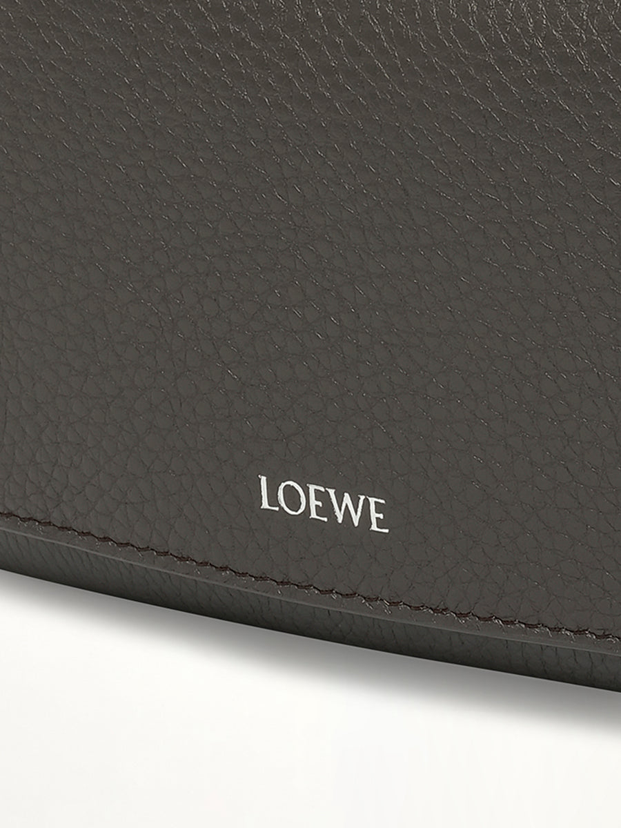 Pebble Messenger Small in Dark Grey