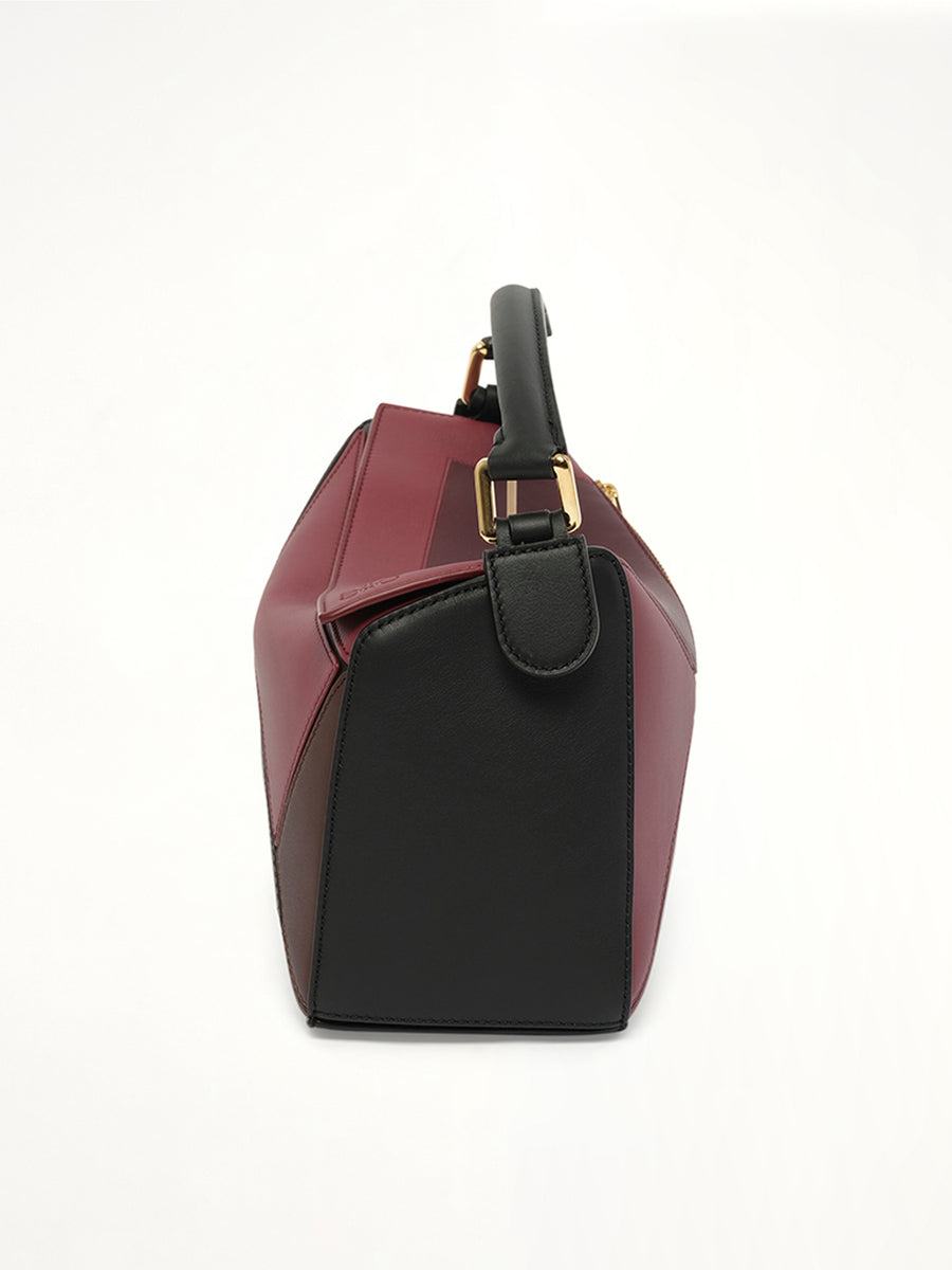 Puzzle S Square in Black/Burgundy