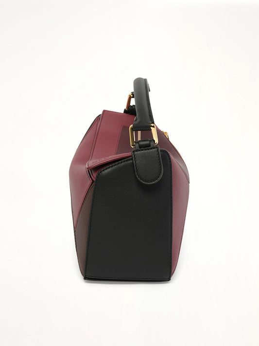 Puzzle S Square in Black/Burgundy