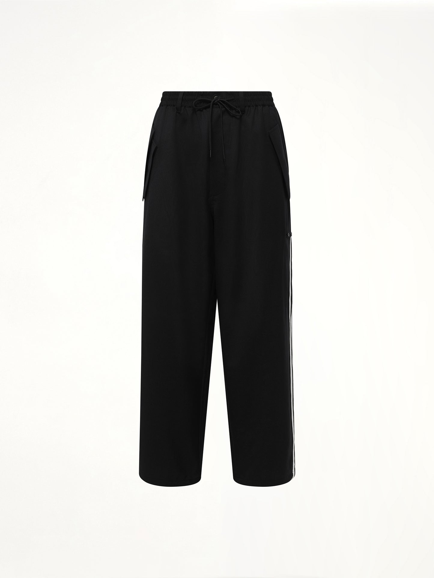 Refined Wool Pants in Black