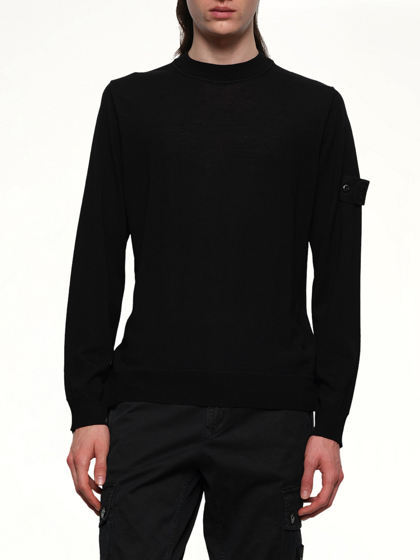 510007 Wool Crew Neck Sweater in Black
