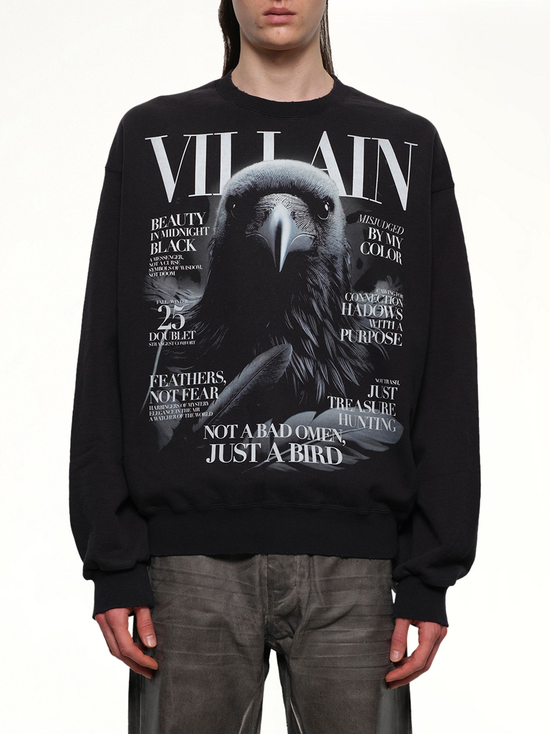 Villain Cover Print Sweat Shirt in Black
