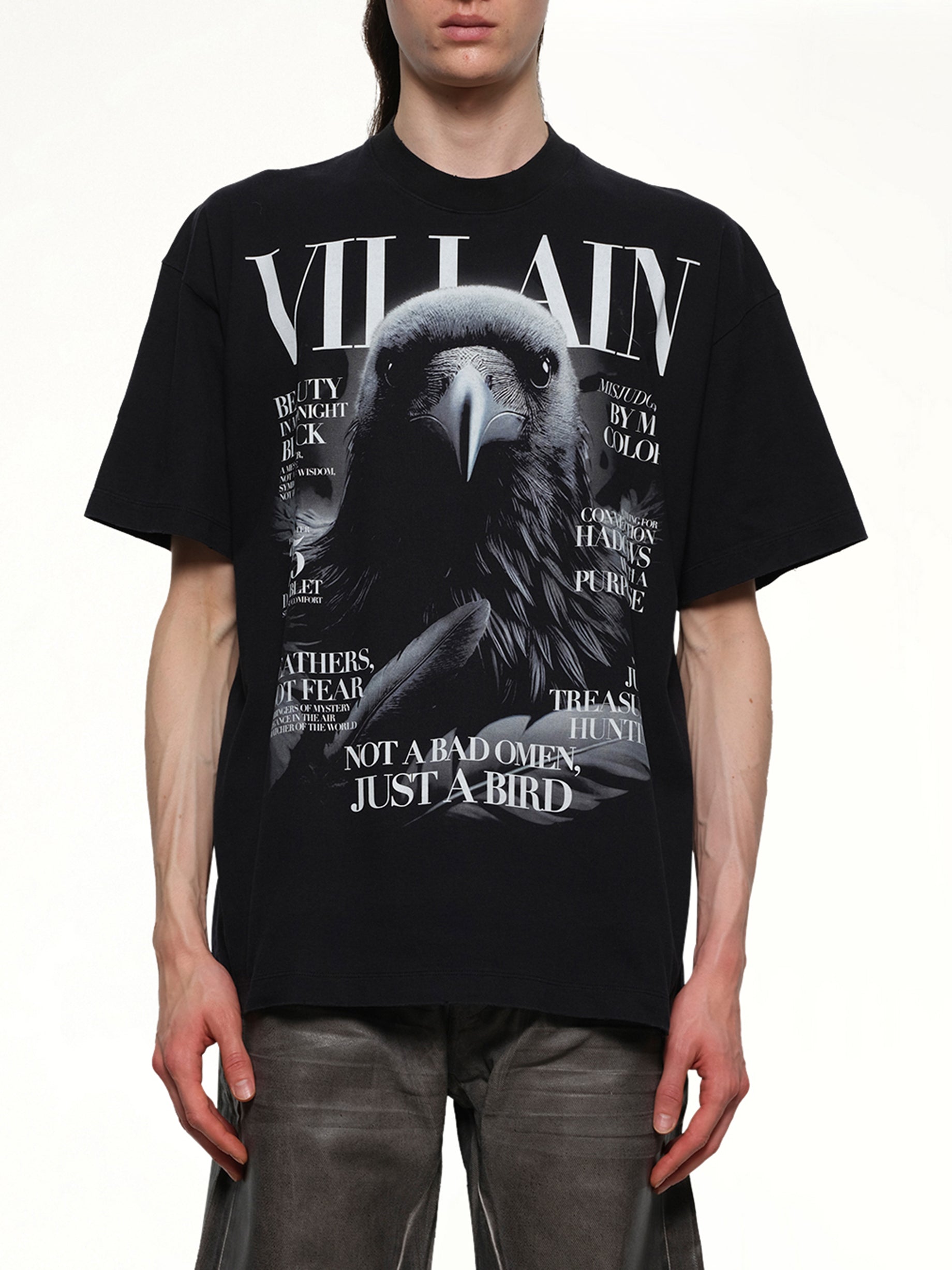 Villain Cover Print T-Shirt in Black