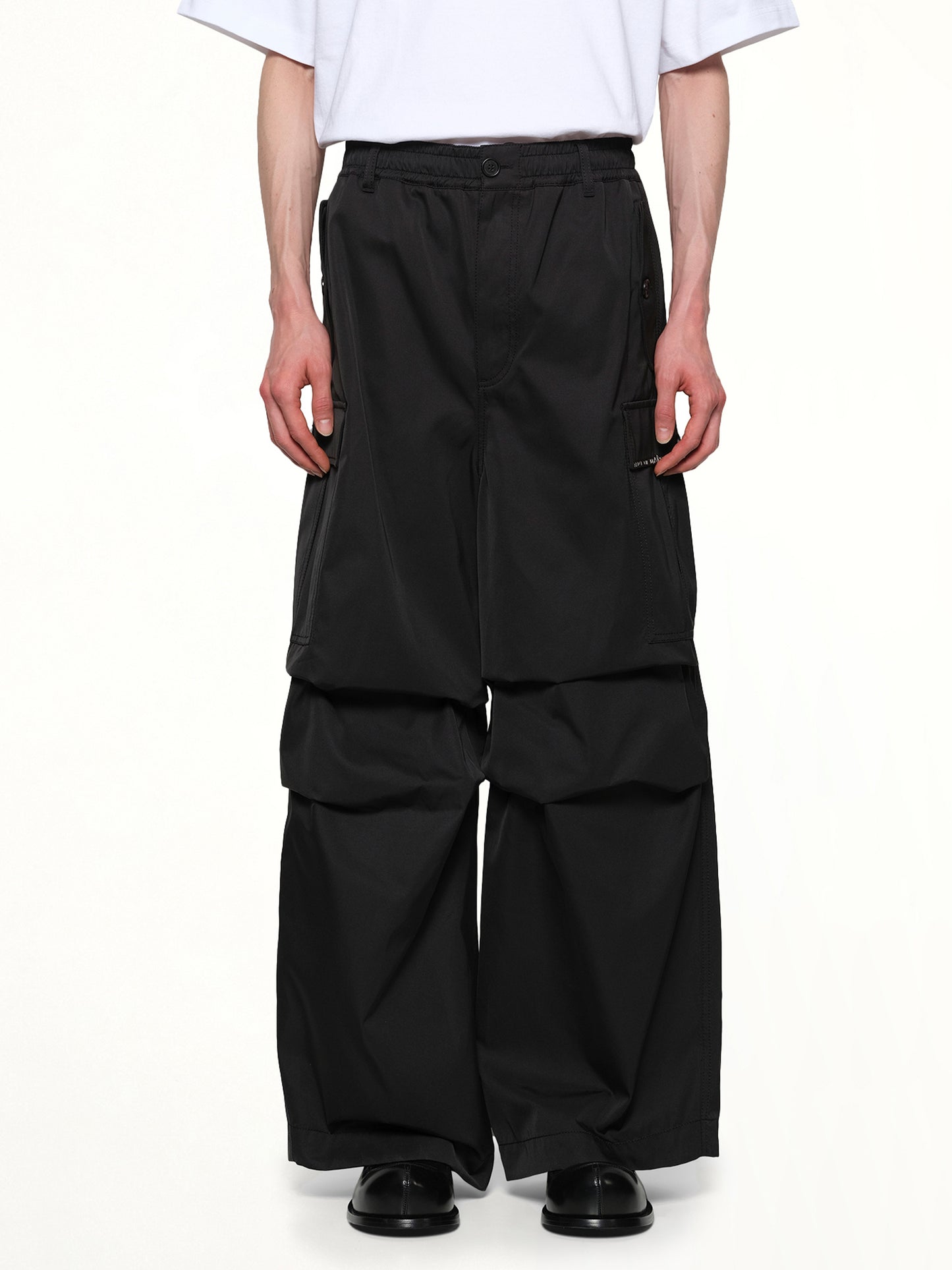 Taffeta Wide Leg Cargo Pants in Black