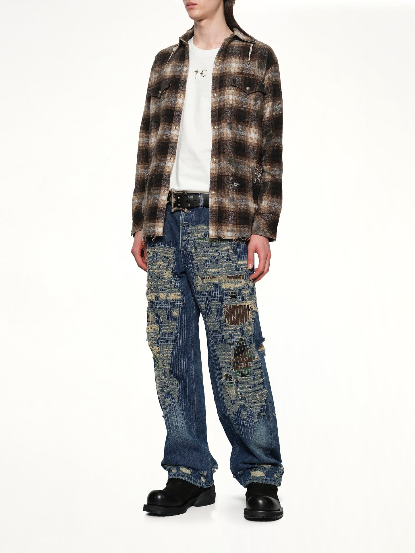 Angels Damaged Shirt in Brown