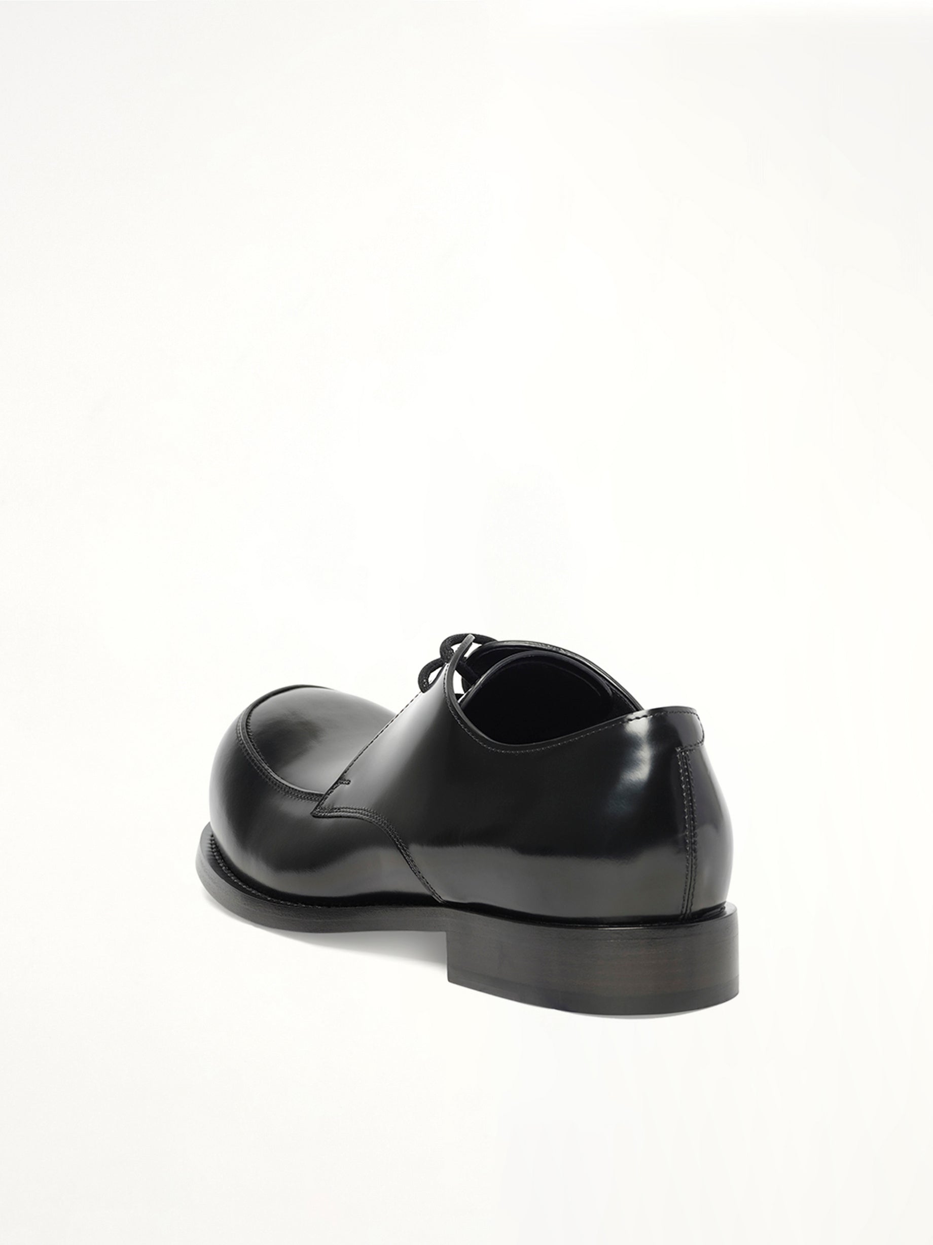 Round Toe Derby in Black Back View | MARNI