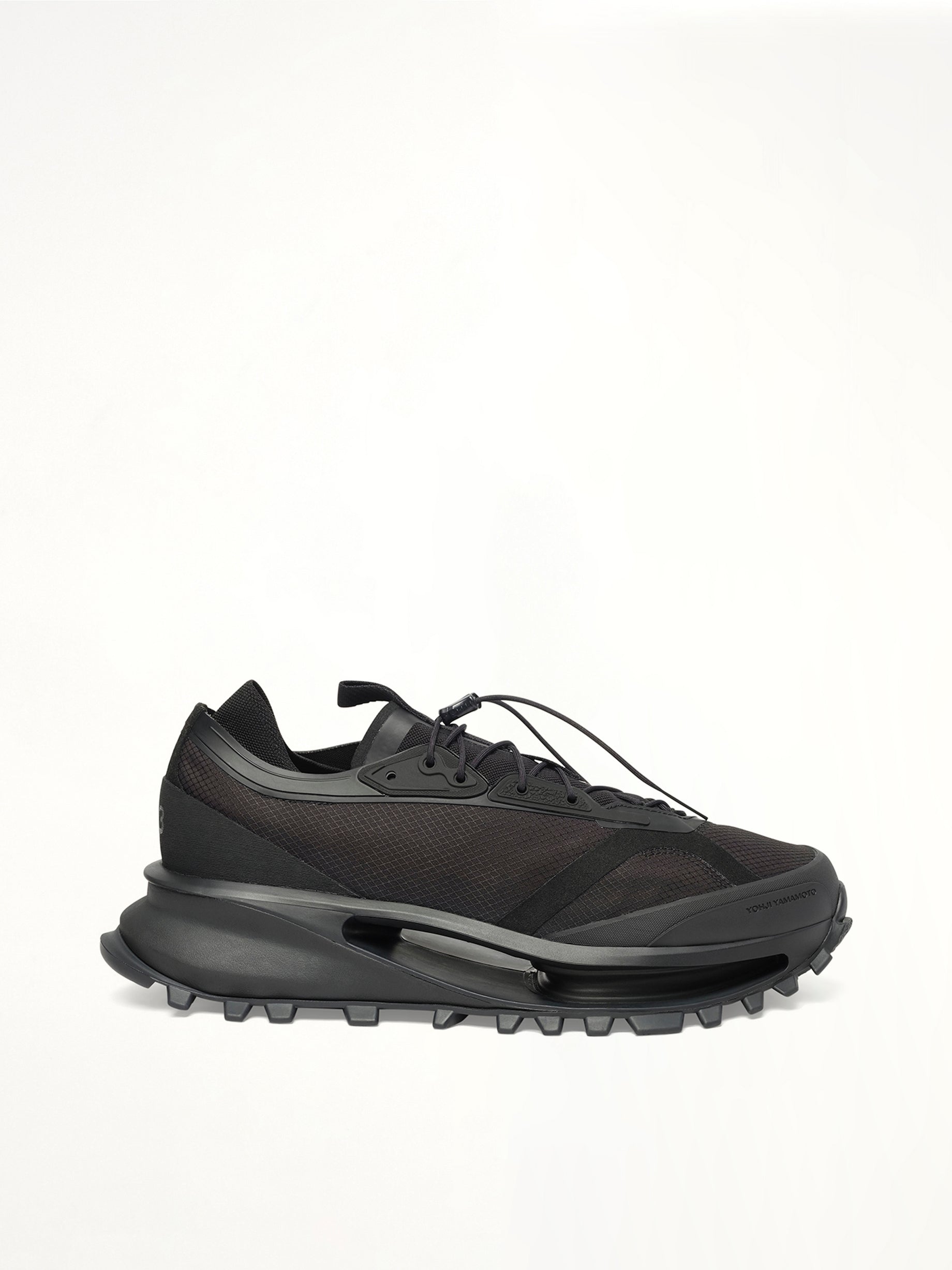 S-Gendo Run Sneaker in Black Side View | Y-3