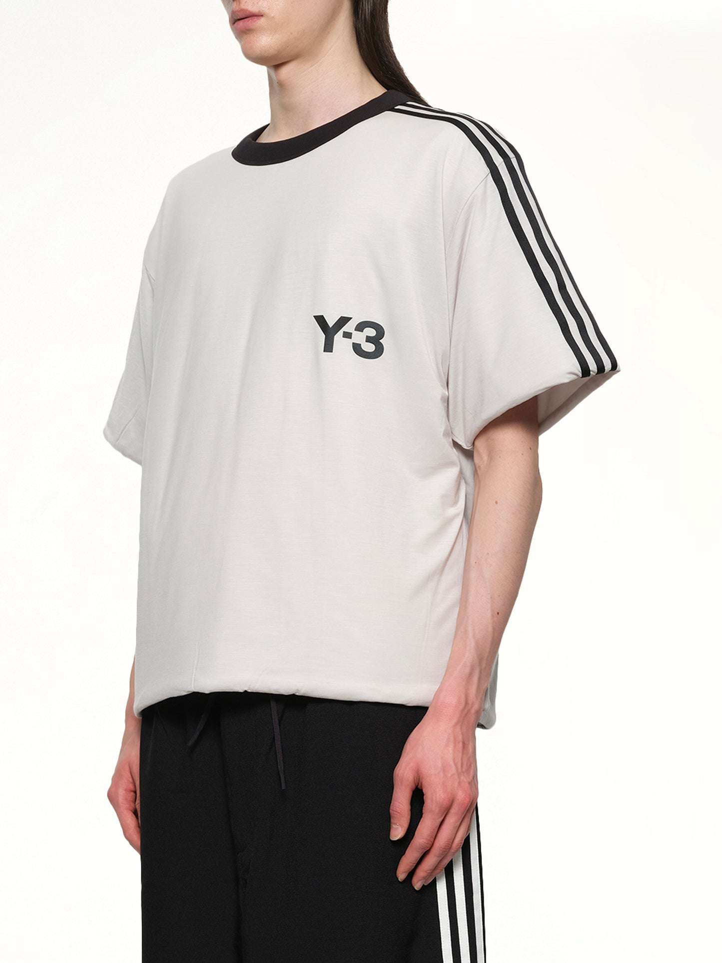 Padded Short Sleeve T-Shirt 3-Stripes in Grey