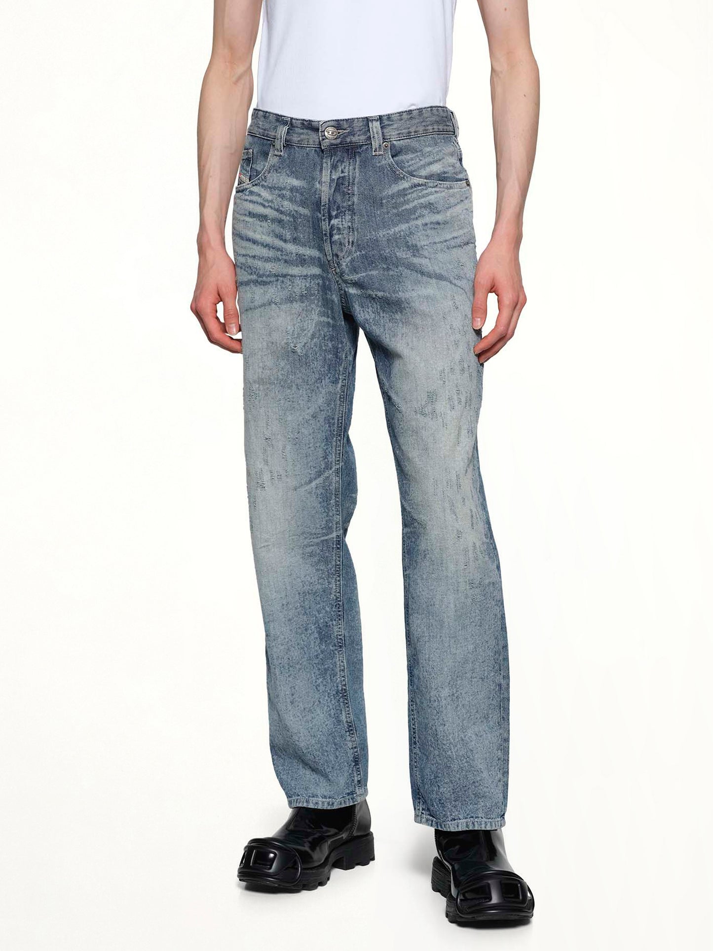 2024 D-MACS-FSH1 Runway Jeans in Blue