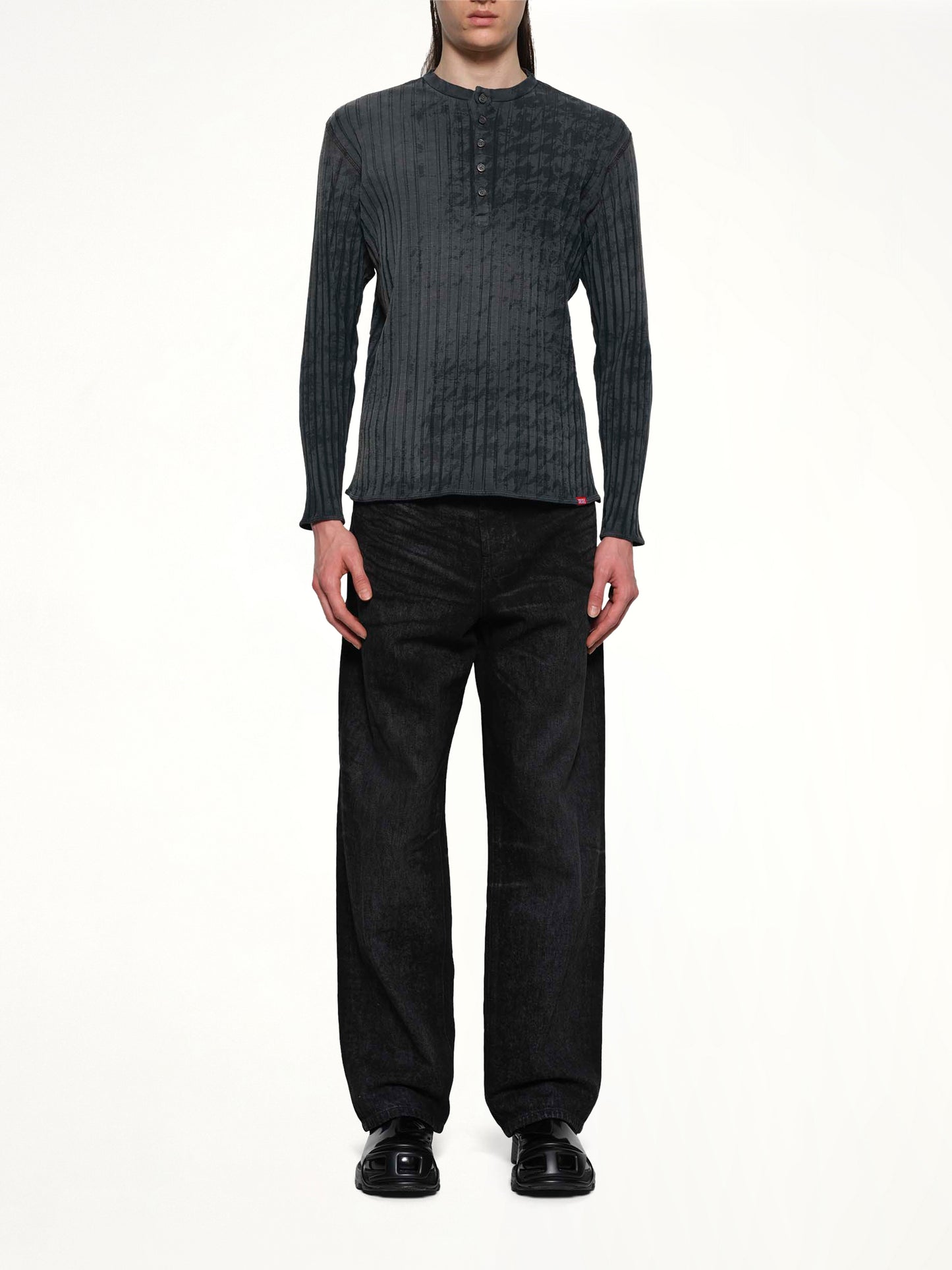 T-ALLY-PIE Henley Top in Black