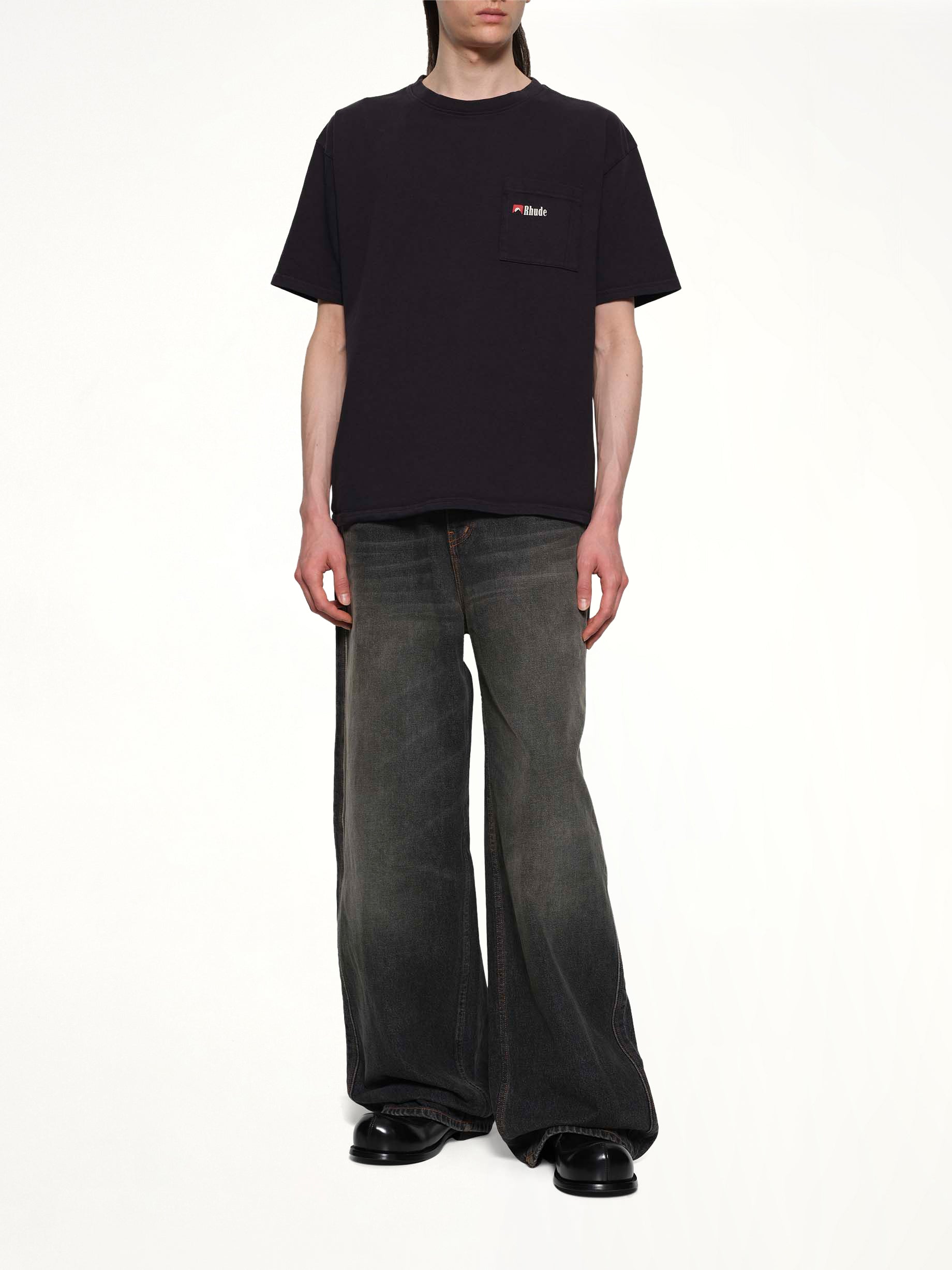 Moonlight Wolf Pocket T-Shirt in Vintage Black