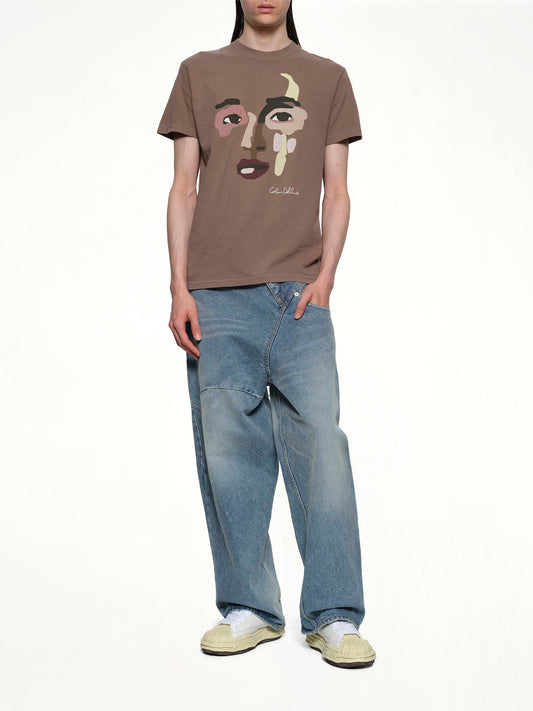 Face Graphic T-Shirt in Brown