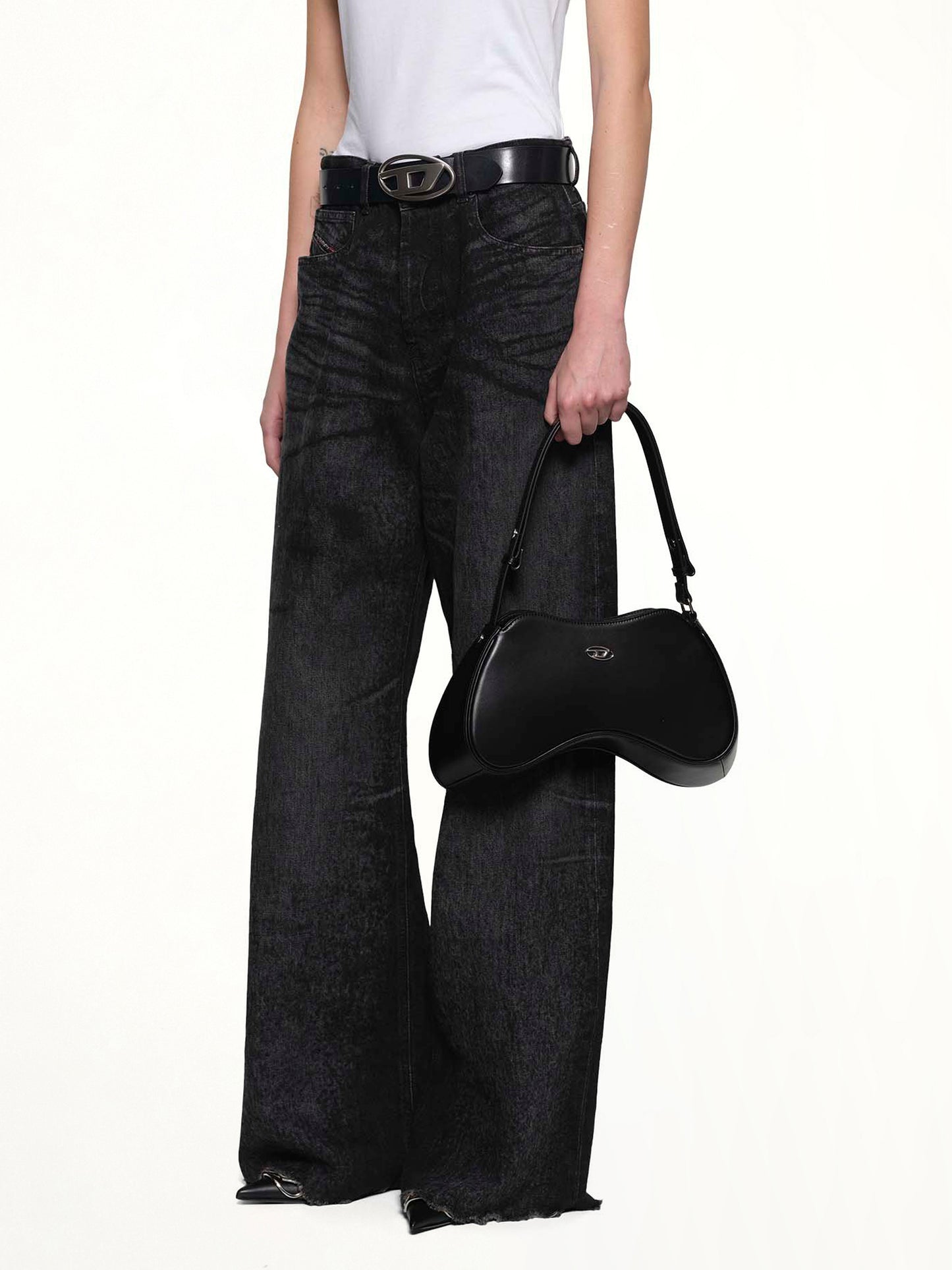 PLAY Shoulder Bag in Black