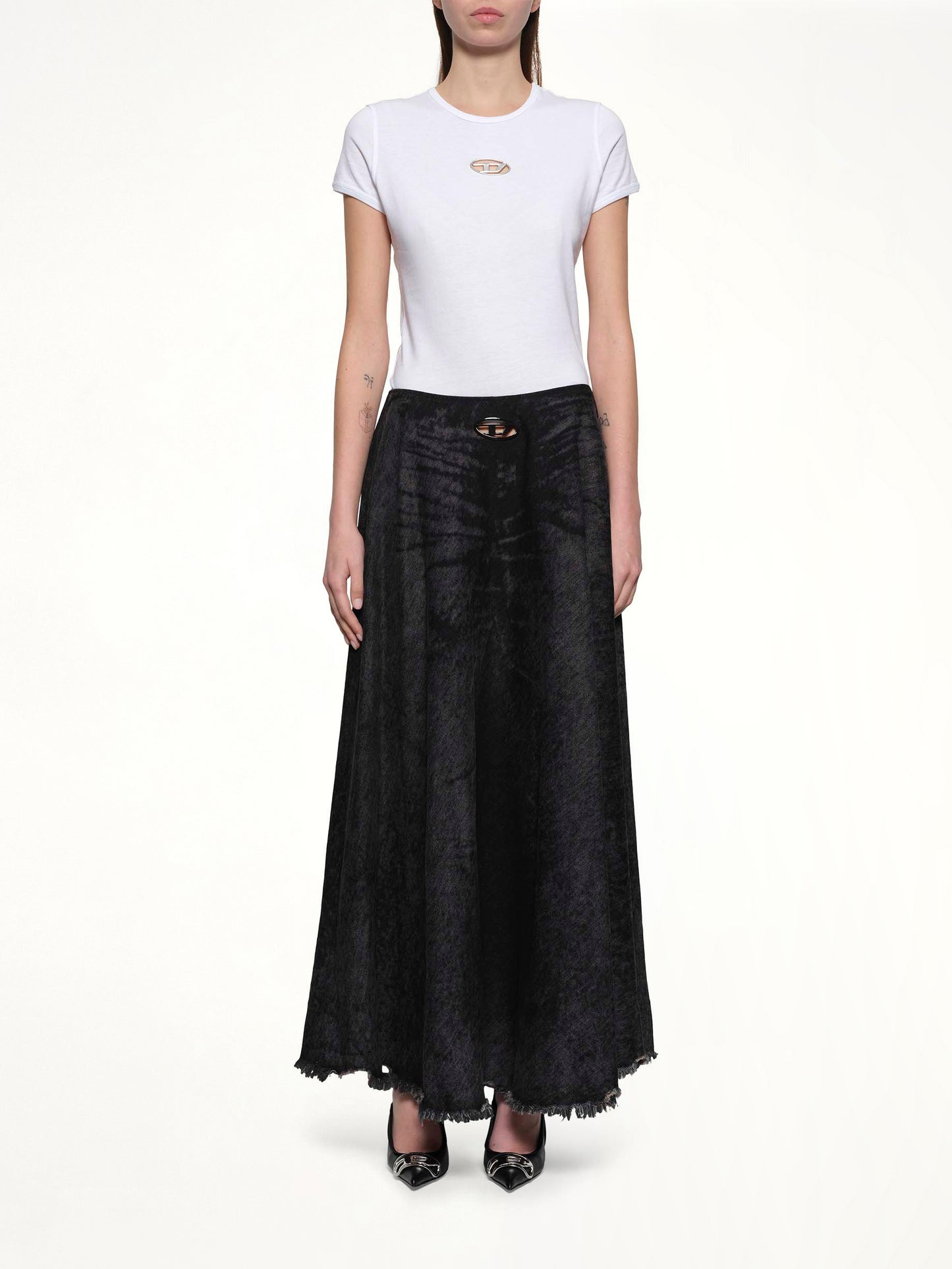 DE-HANNIE-FSH Denim Skirt in Black