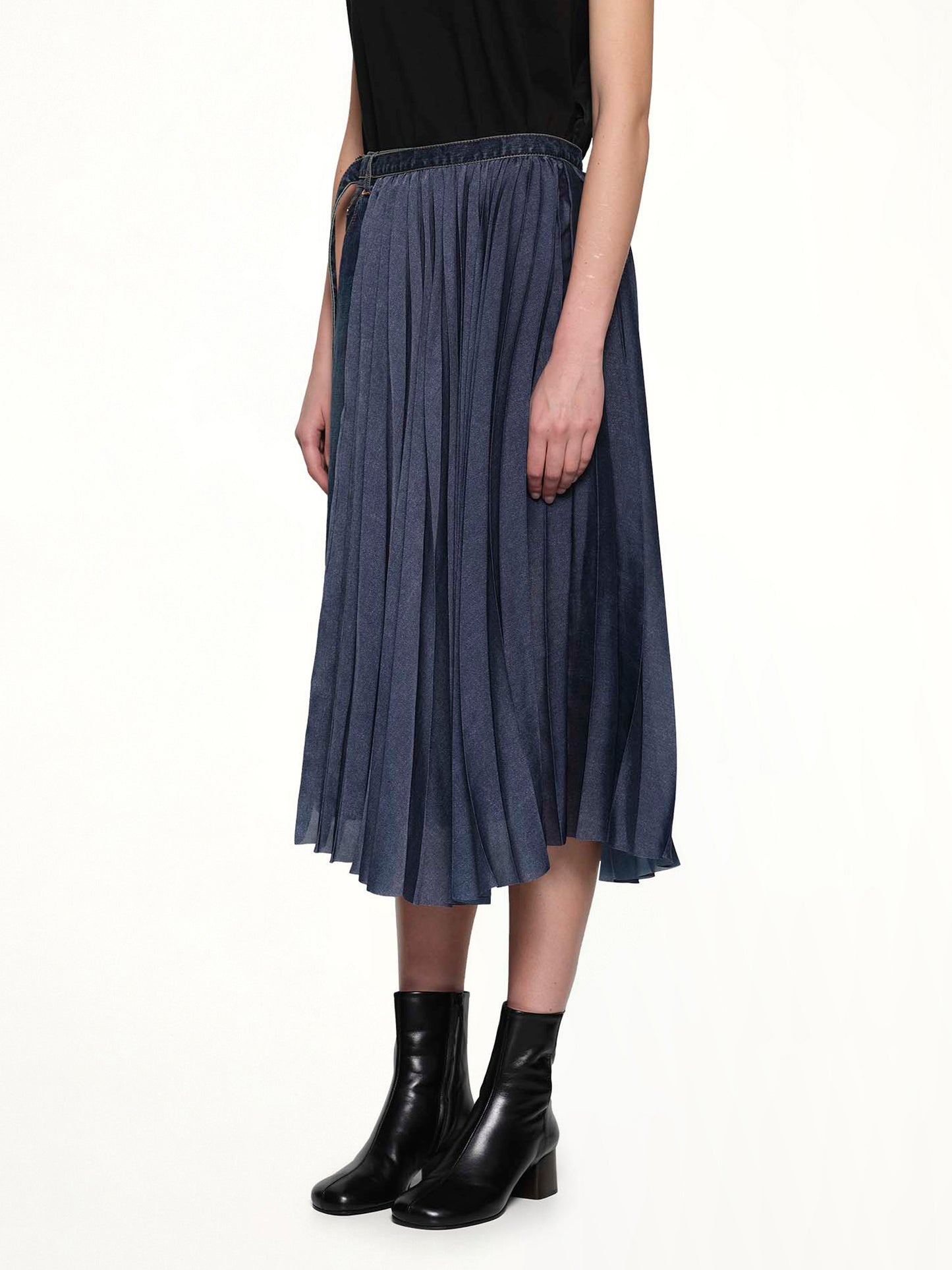 Half Pleated Denim Skirt in Blue
