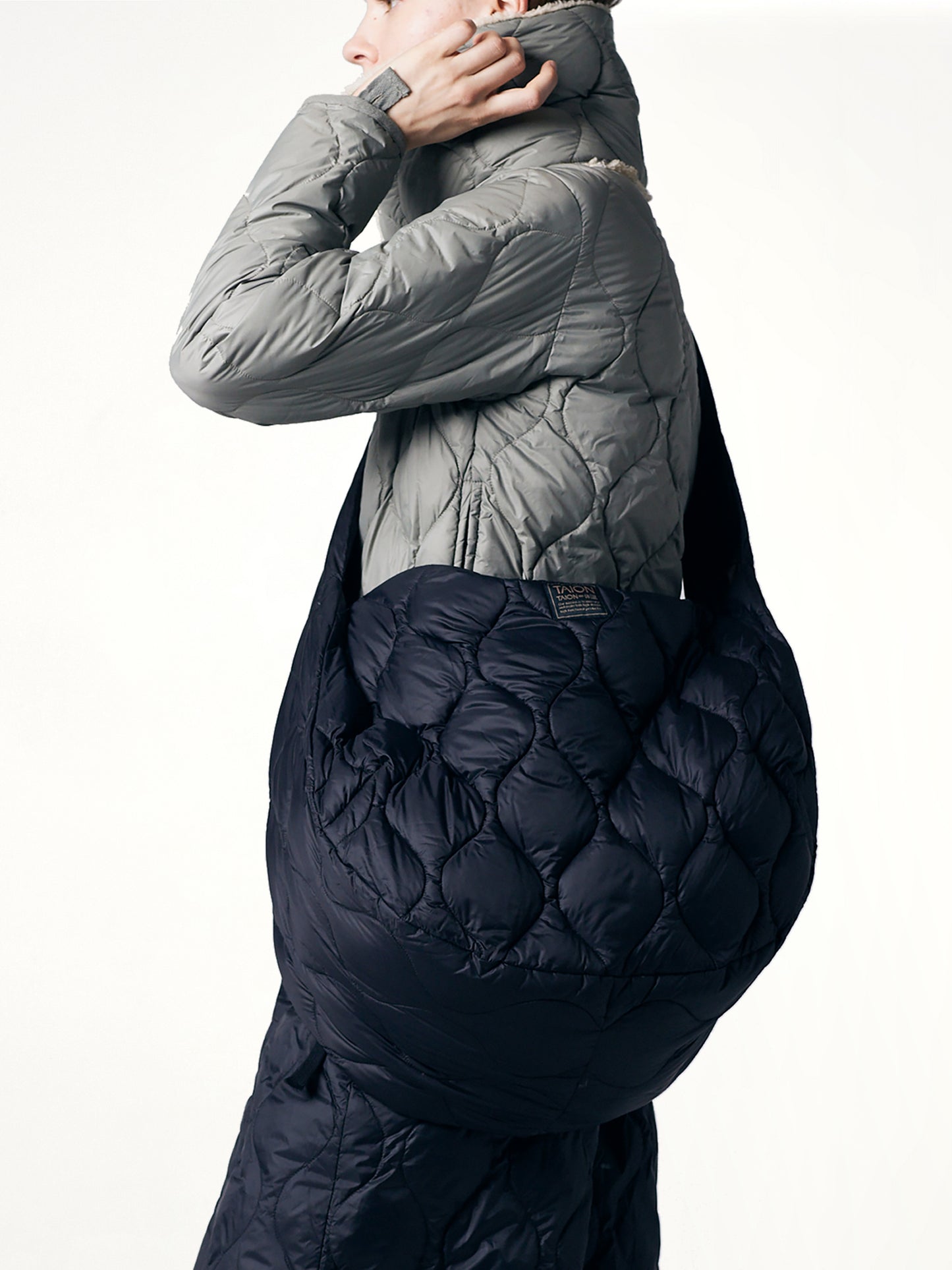 Military Banana Shoulder Down Bag L in Black