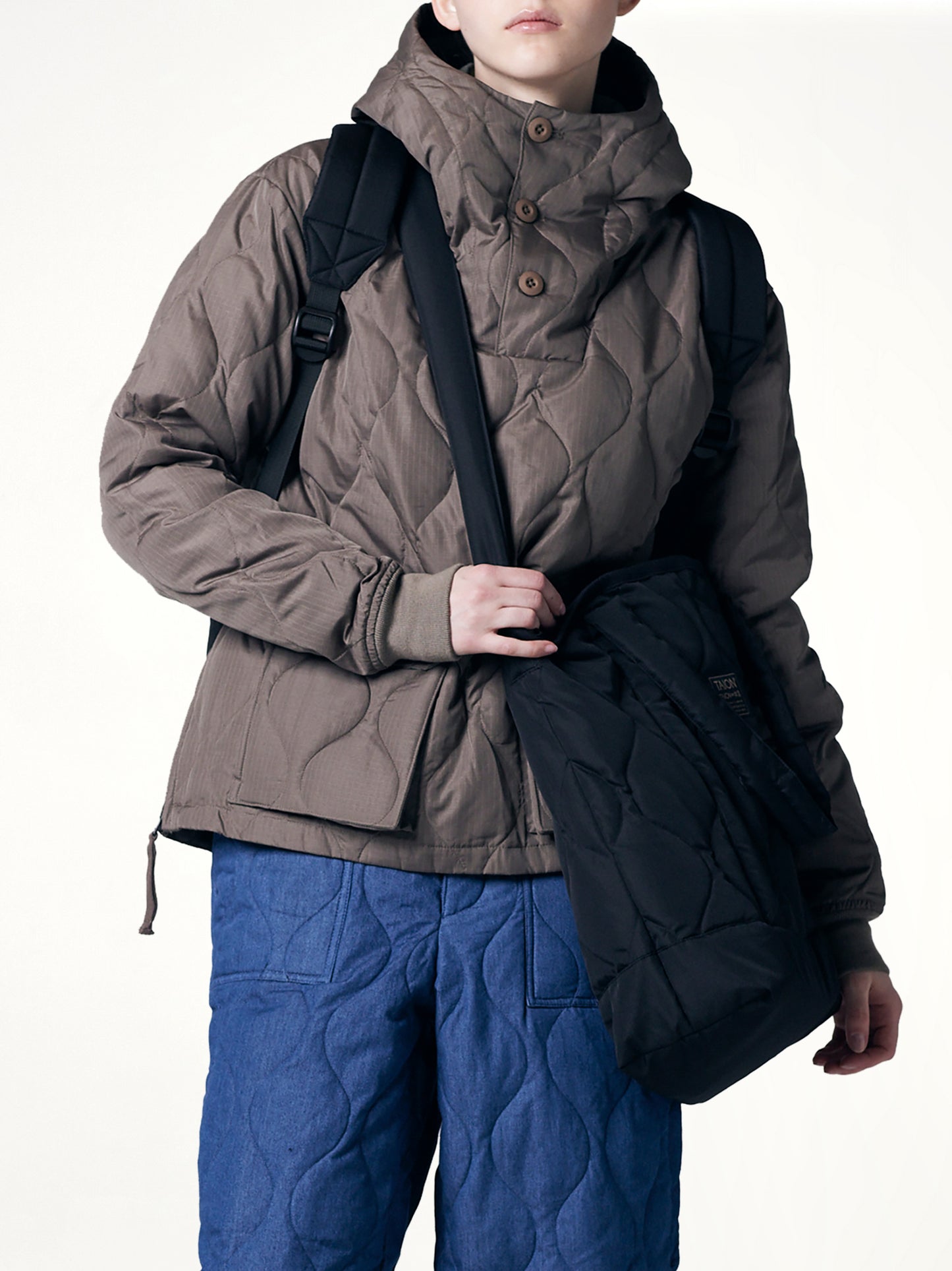 Military Zip Tote Down Bag M in Black